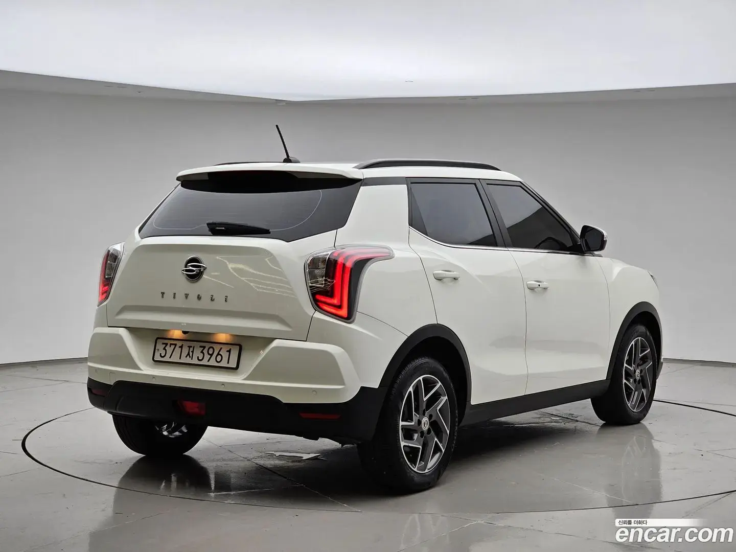 Main__Slider__Photo:TIBOLI KG Mobility 2022.4-1