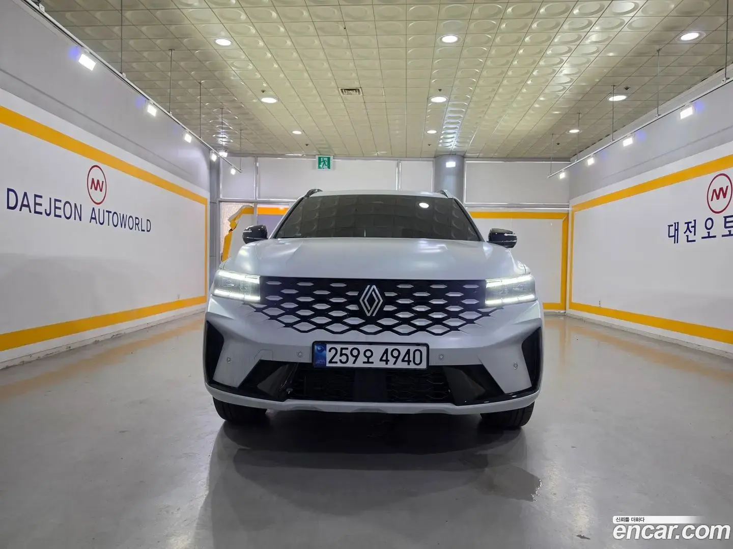 Main__Slider__Photo:Grand Koleos Renault Korea 2026.2-1