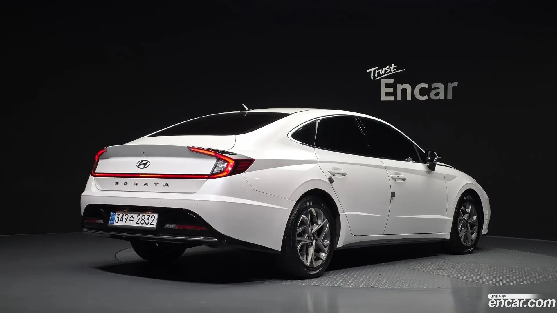 Main__Slider__Photo:Sonata Hyundai 2021.11-1