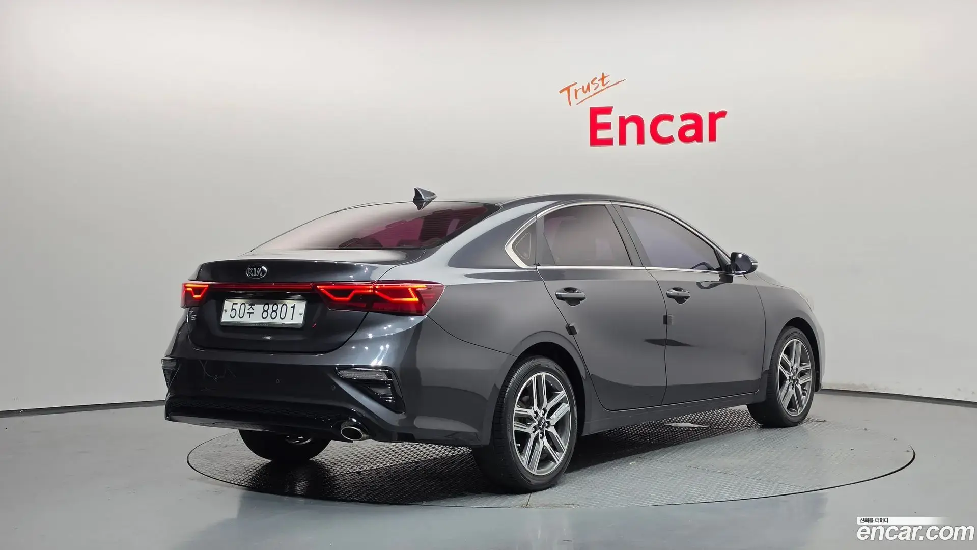 Main__Slider__Photo:K3 Kia 2018.10-1