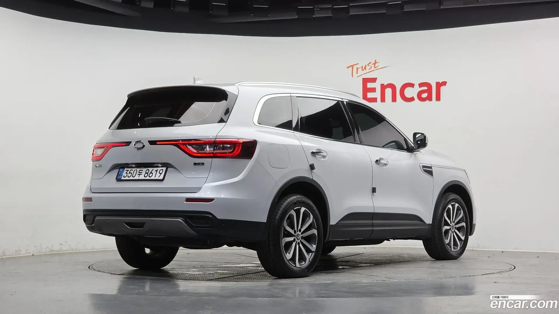 Main__Slider__Photo:QM6 Renault Korea 2021.1-1