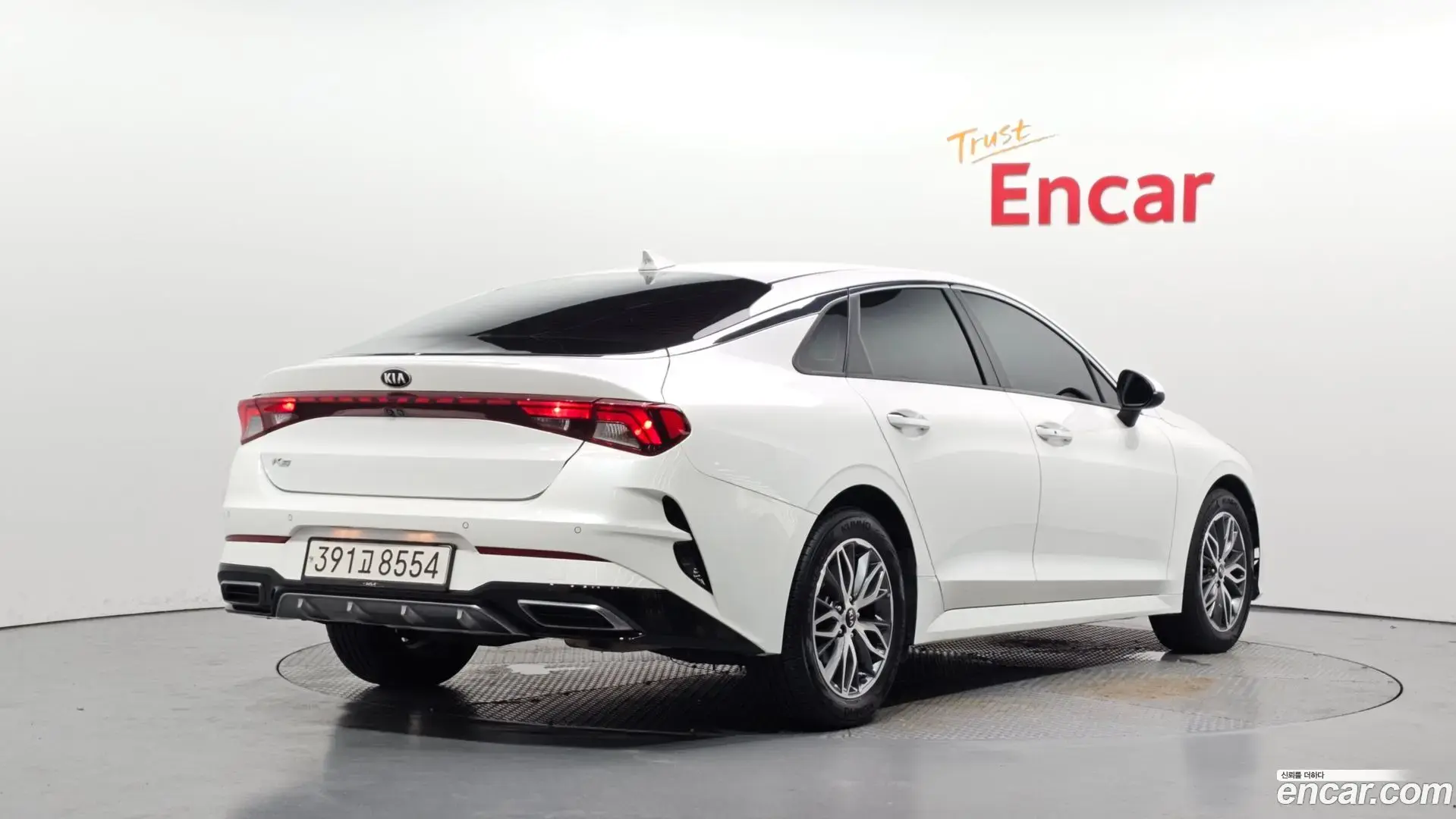 Main__Slider__Photo:K5 Kia 2021.6-1