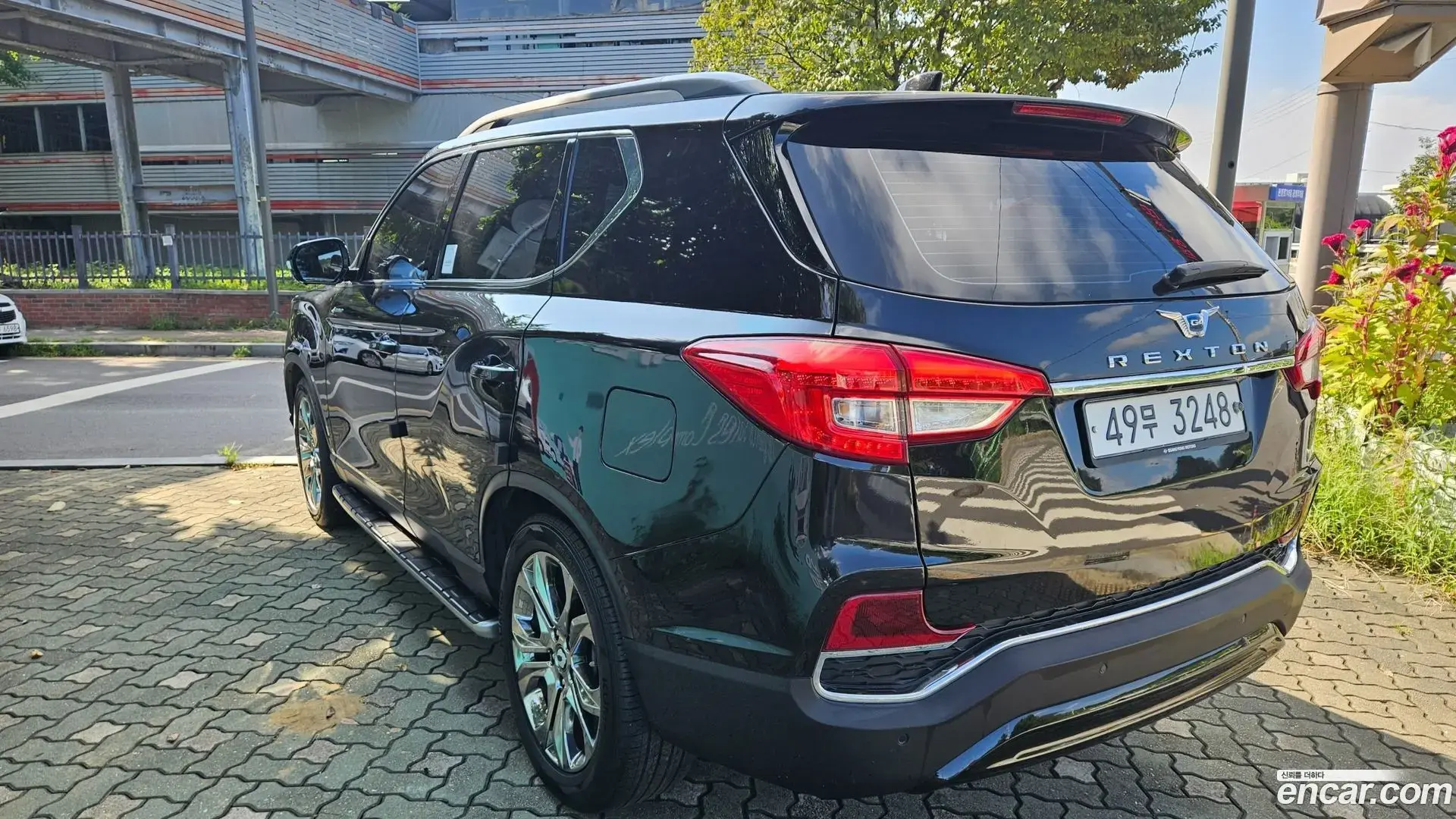 Main__Slider__Photo:Rexton KG Mobility 2019.0-1