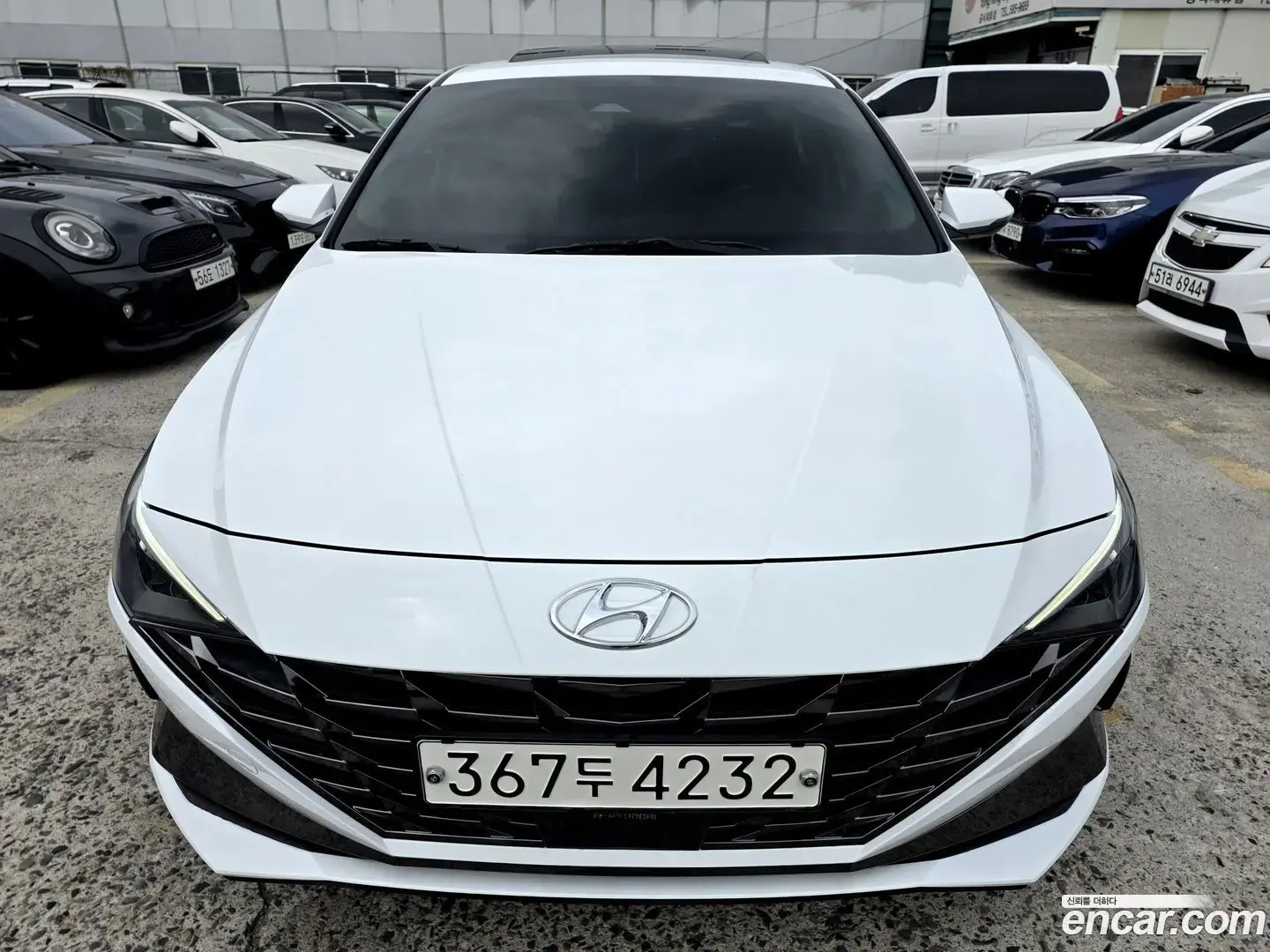 Main__Slider__Photo:AVANTE Hyundai 2022.3-1