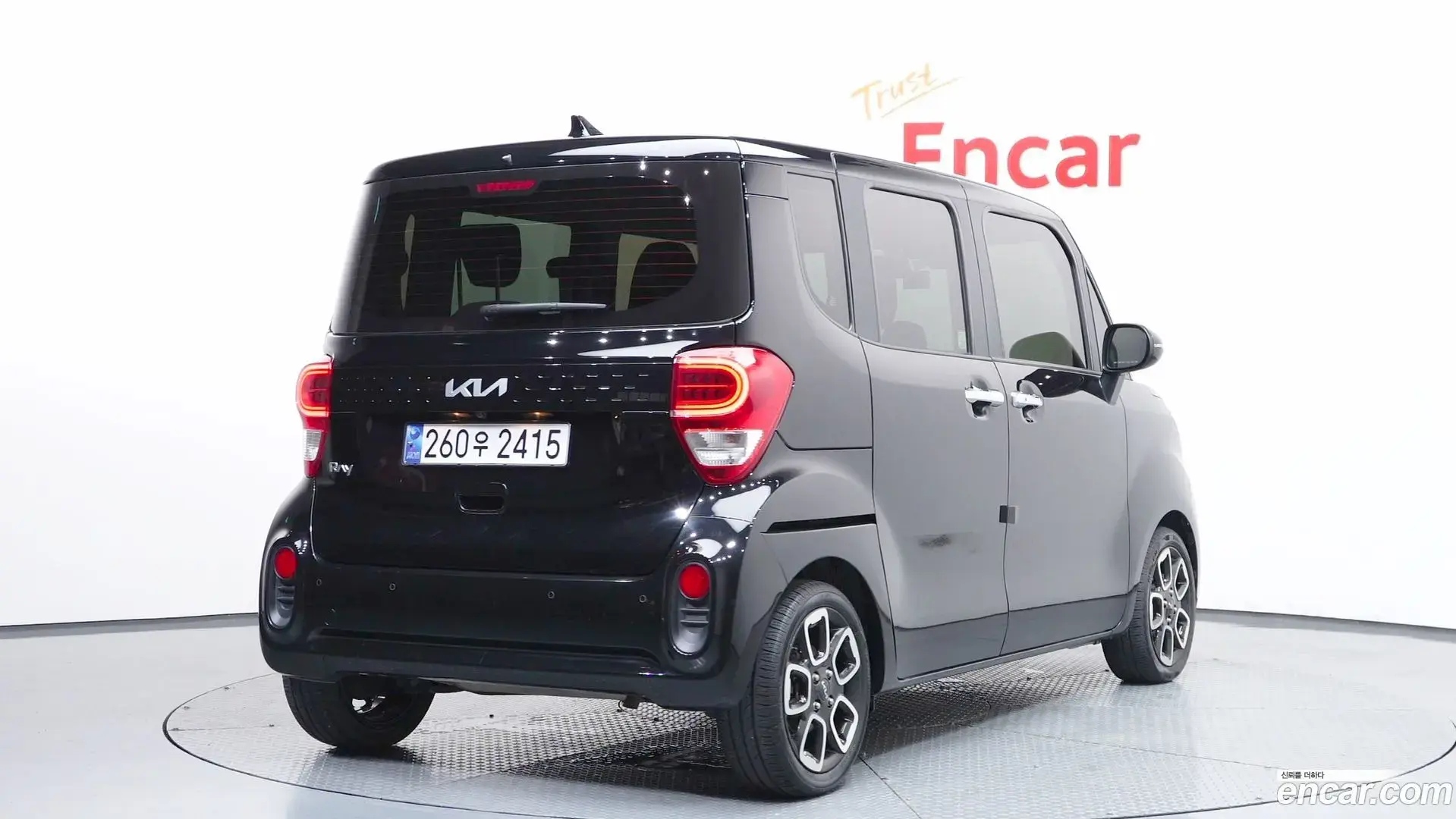 Main__Slider__Photo:RAY Kia 2022.8-1