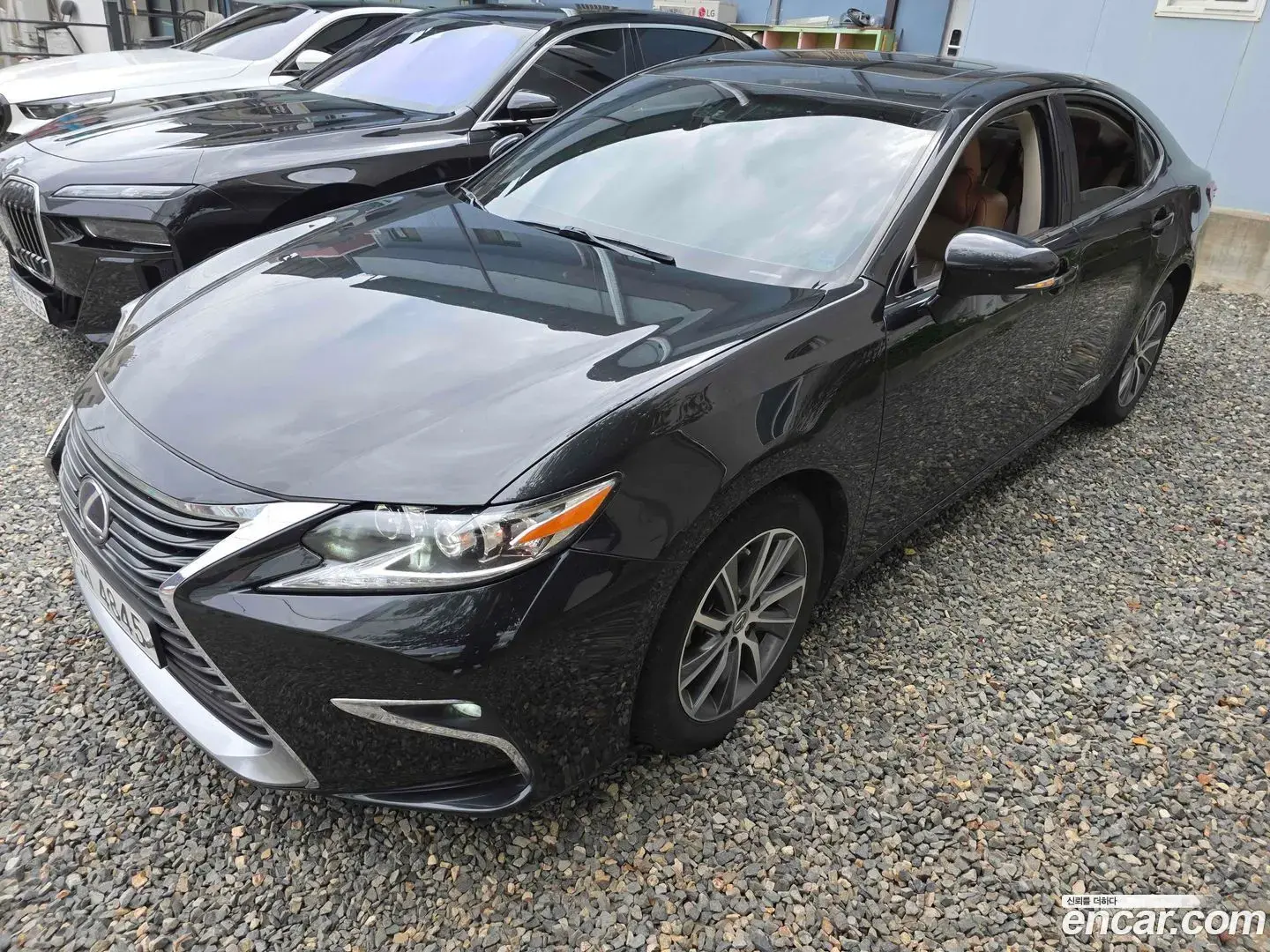 Main__Slider__Photo:ES Lexus 2018.3-1