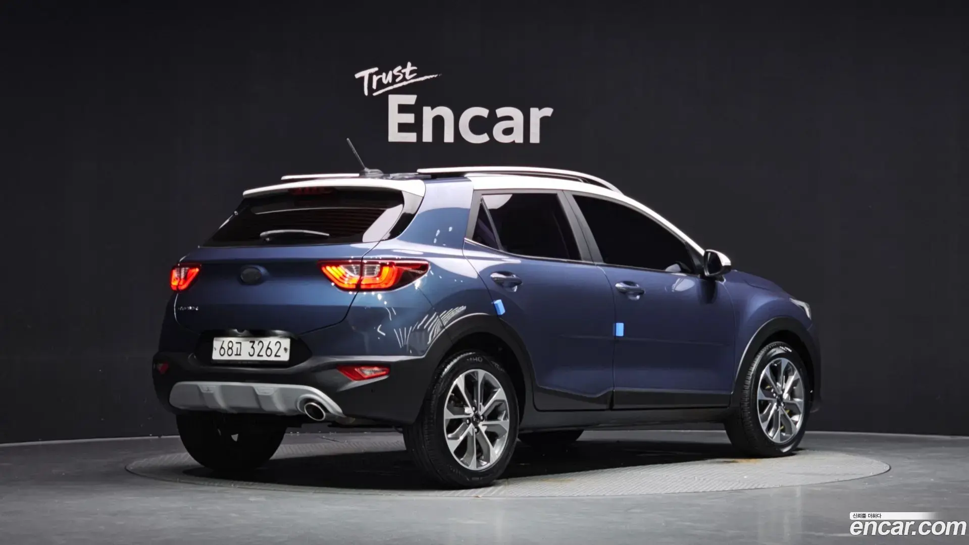 Main__Slider__Photo:Stonic Kia 2018.1-1