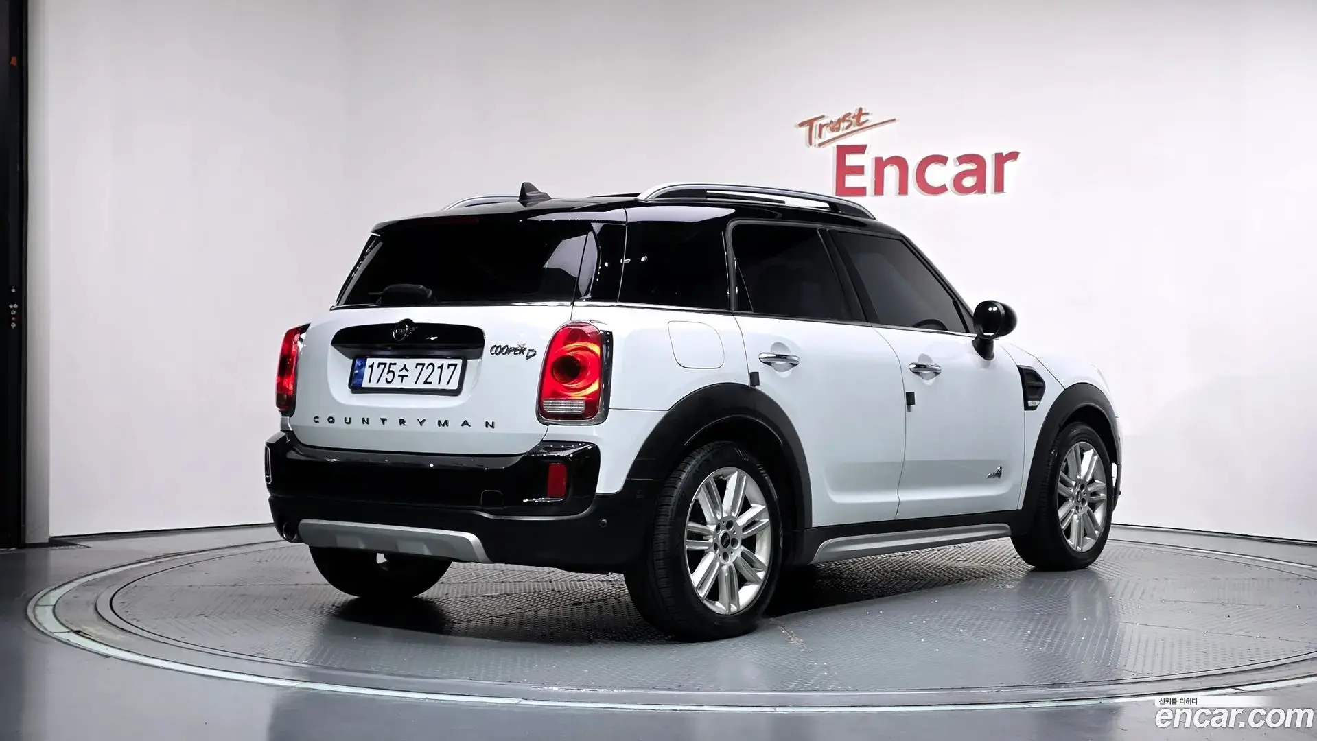 Main__Slider__Photo:Countryman Mini 2018.11-1