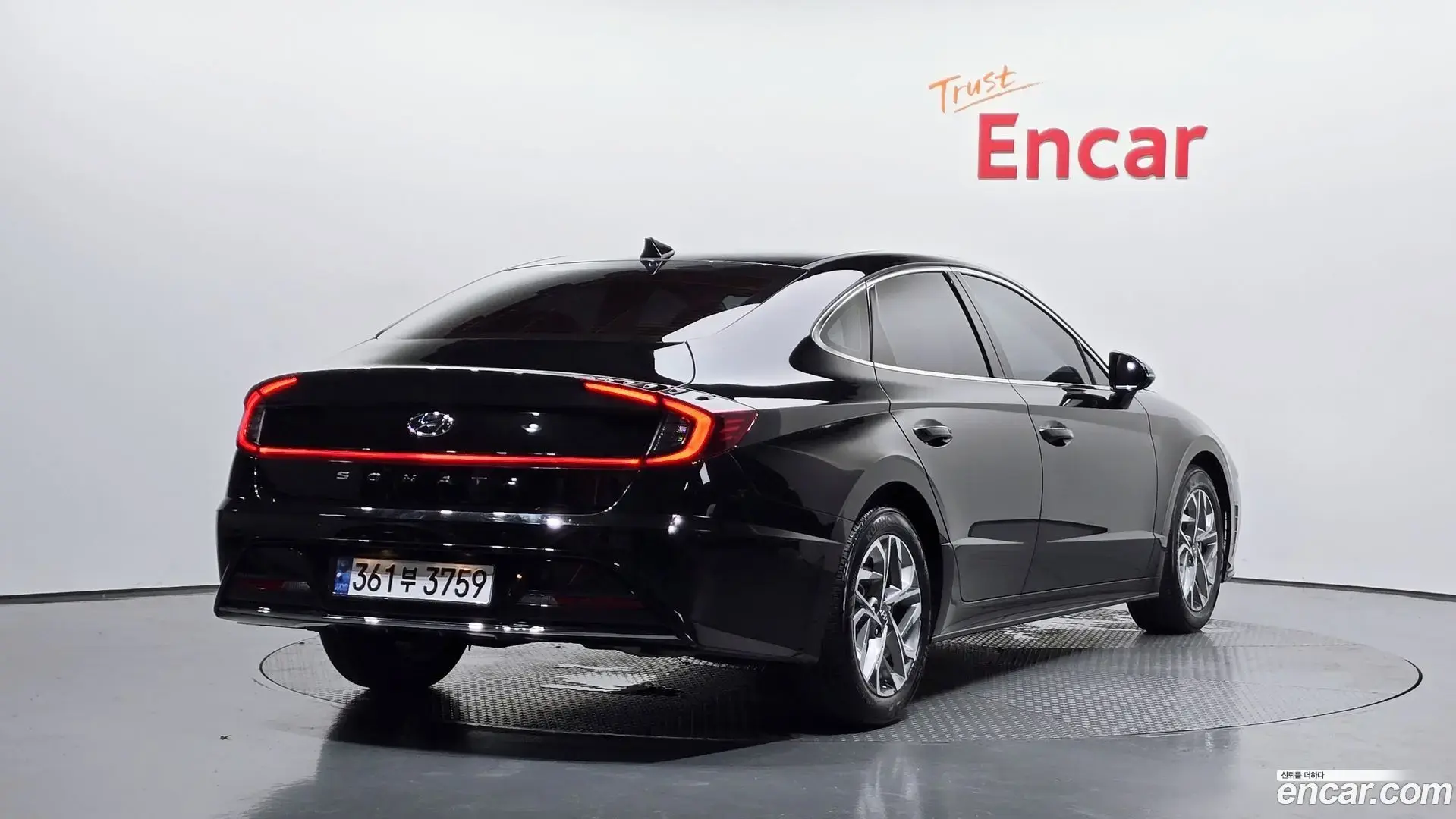 Main__Slider__Photo:Sonata Hyundai 2022.4-1
