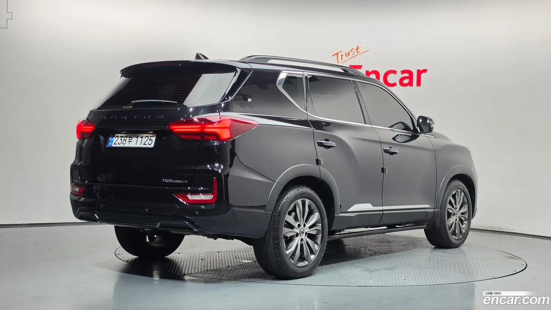 Main__Slider__Photo:Rexton KG Mobility 2024.3-1