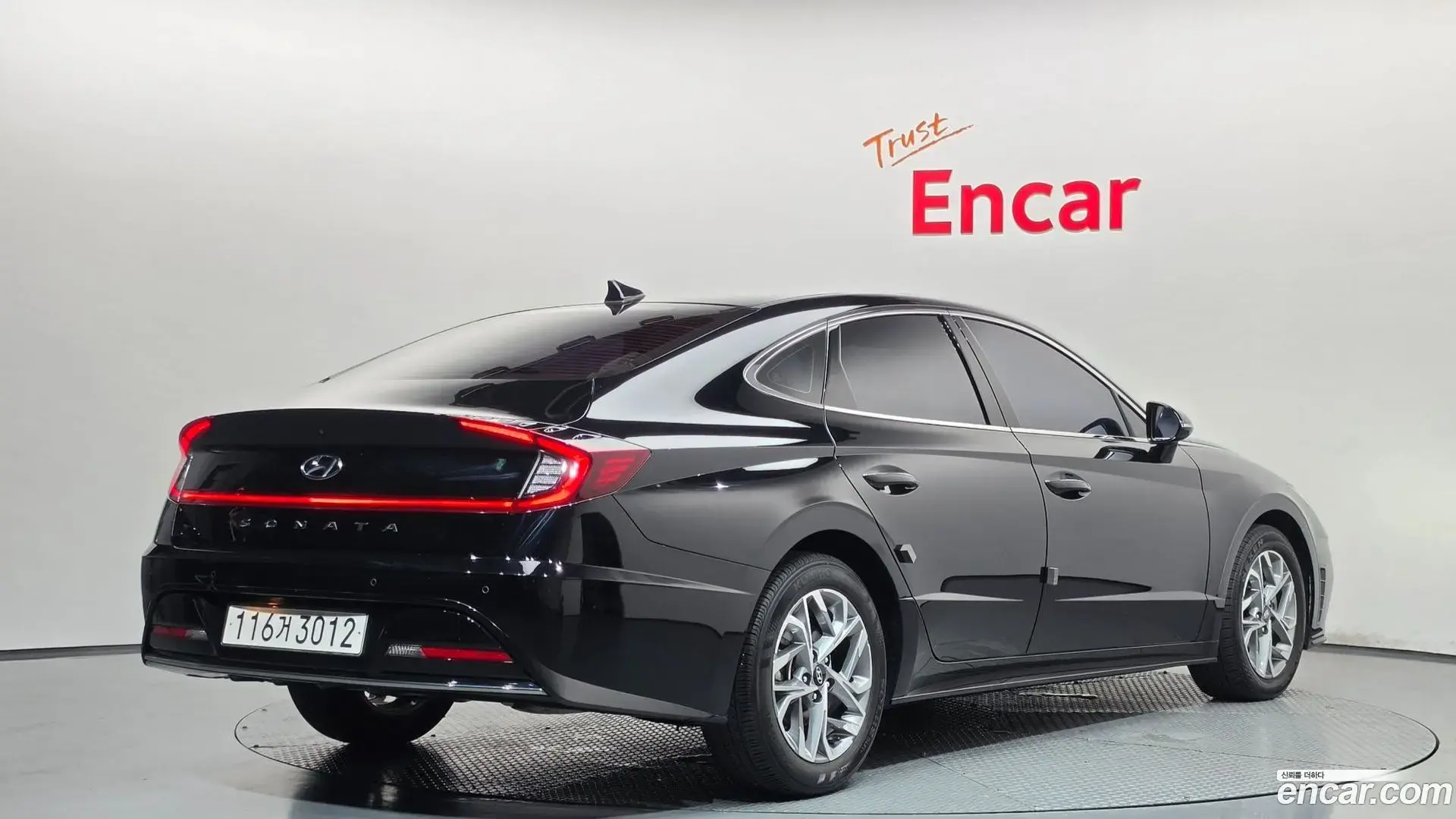 Main__Slider__Photo:Sonata Hyundai 2023.0-1