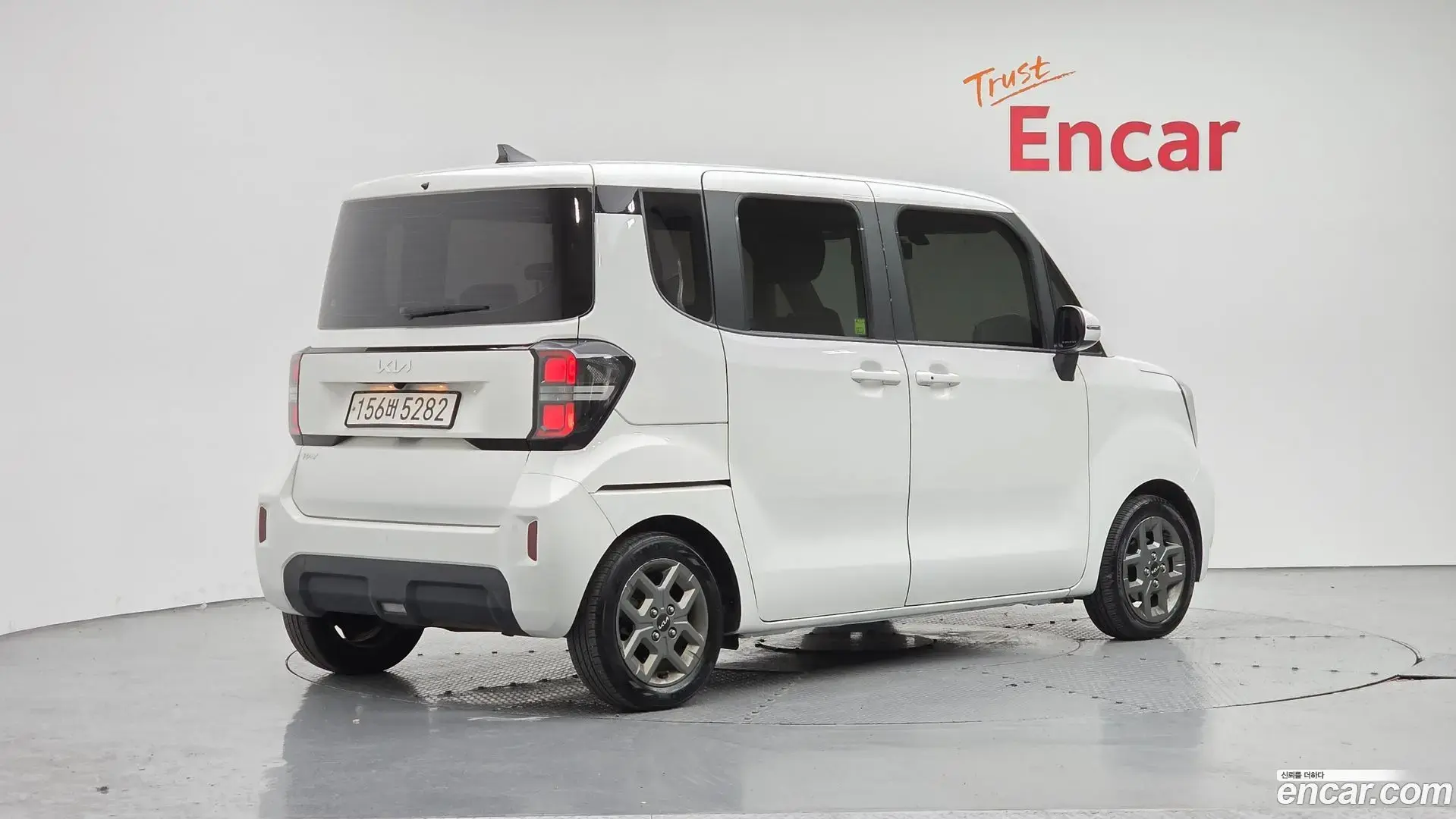 Main__Slider__Photo:RAY Kia 2023.0-1