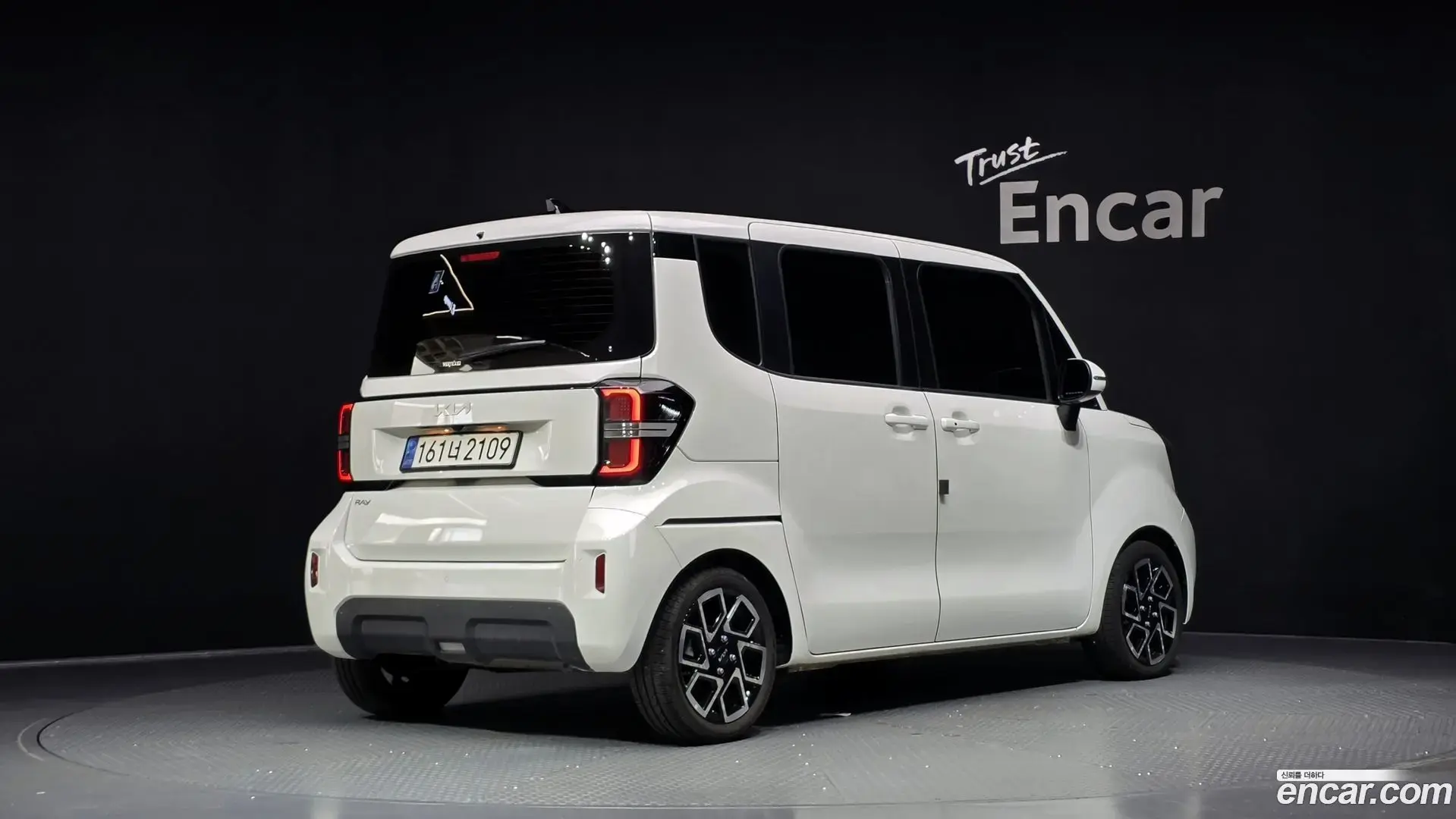 Main__Slider__Photo:RAY Kia 2022.9-1