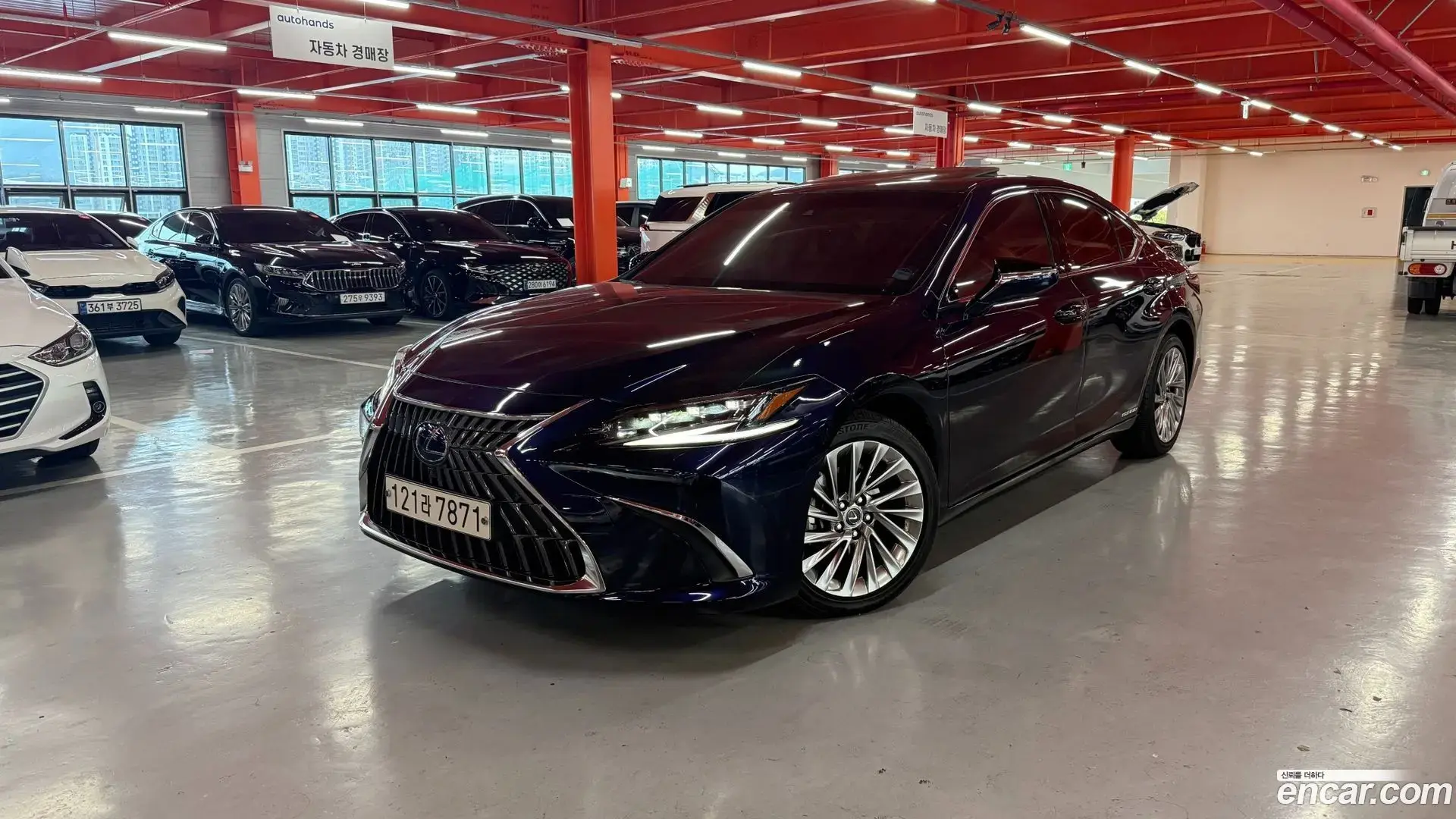 Main__Slider__Photo:ES Lexus 2022.2-1