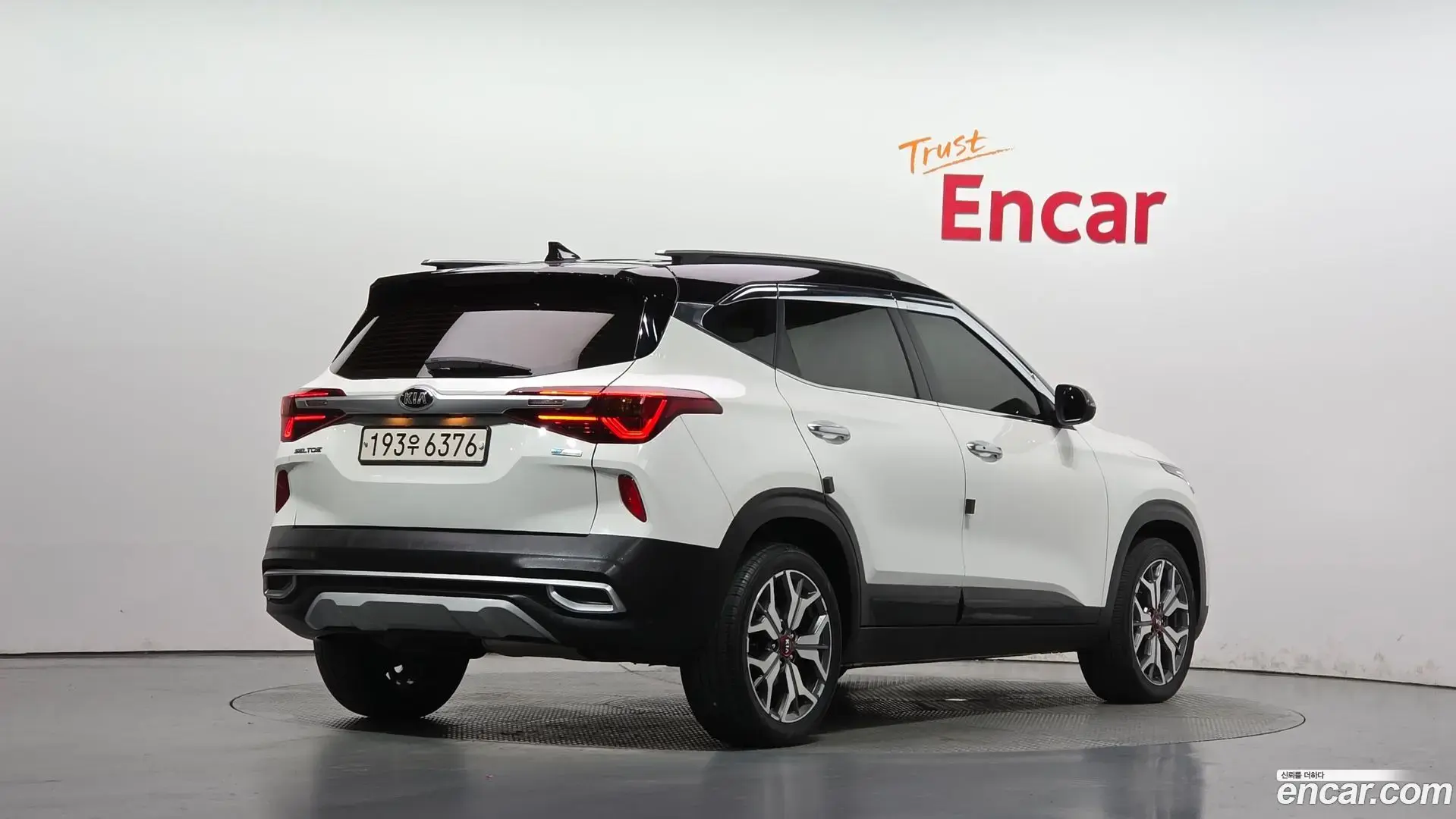 Main__Slider__Photo:Seltos Kia 2019.9-1