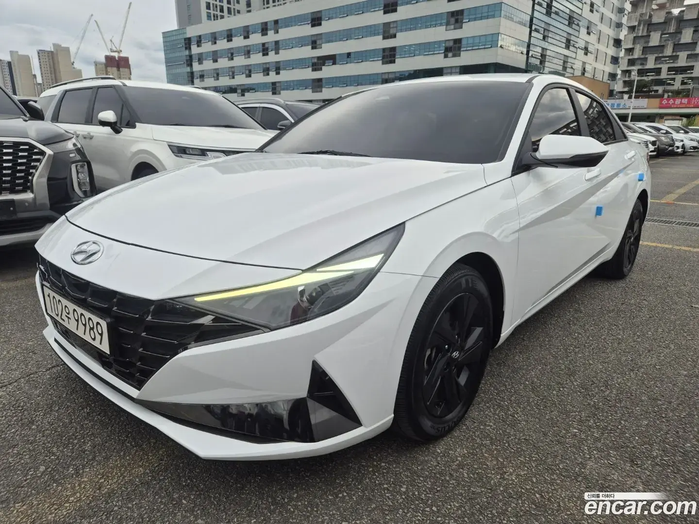 Main__Slider__Photo:AVANTE Hyundai 2022.6-1