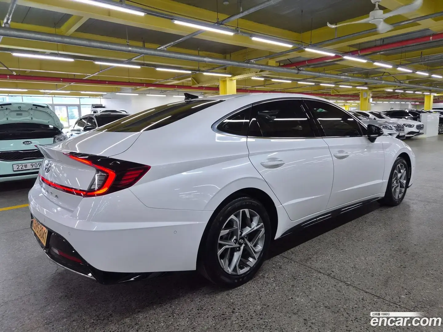 Main__Slider__Photo:Sonata Hyundai 2022.4-1