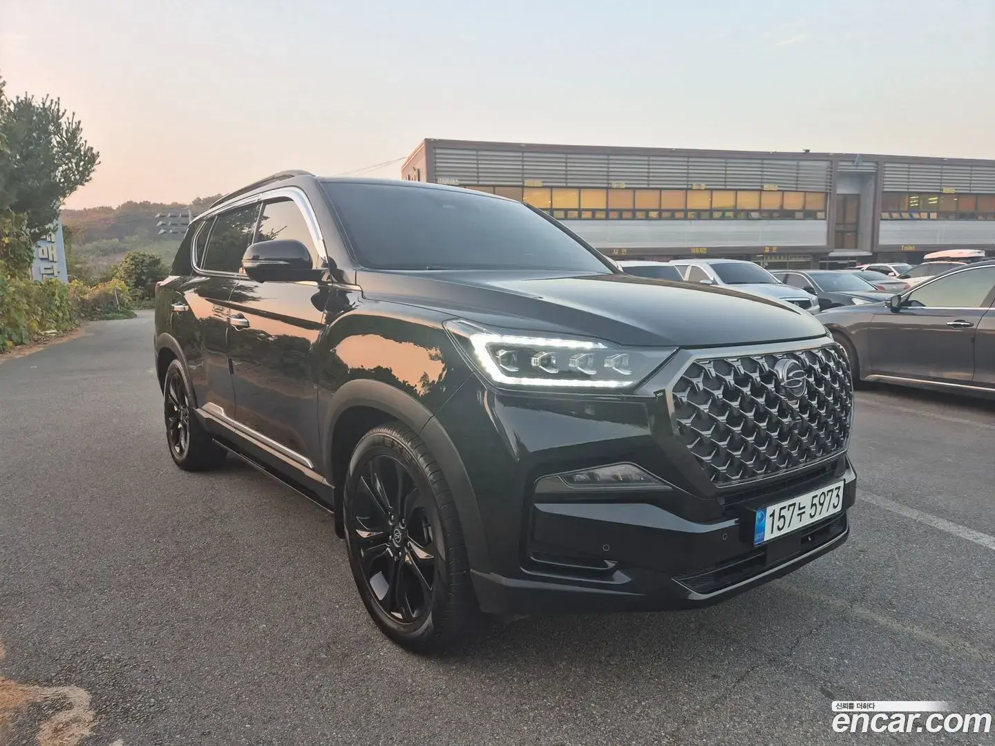 Main__Slider__Photo:Rexton KG Mobility 2023.3-1