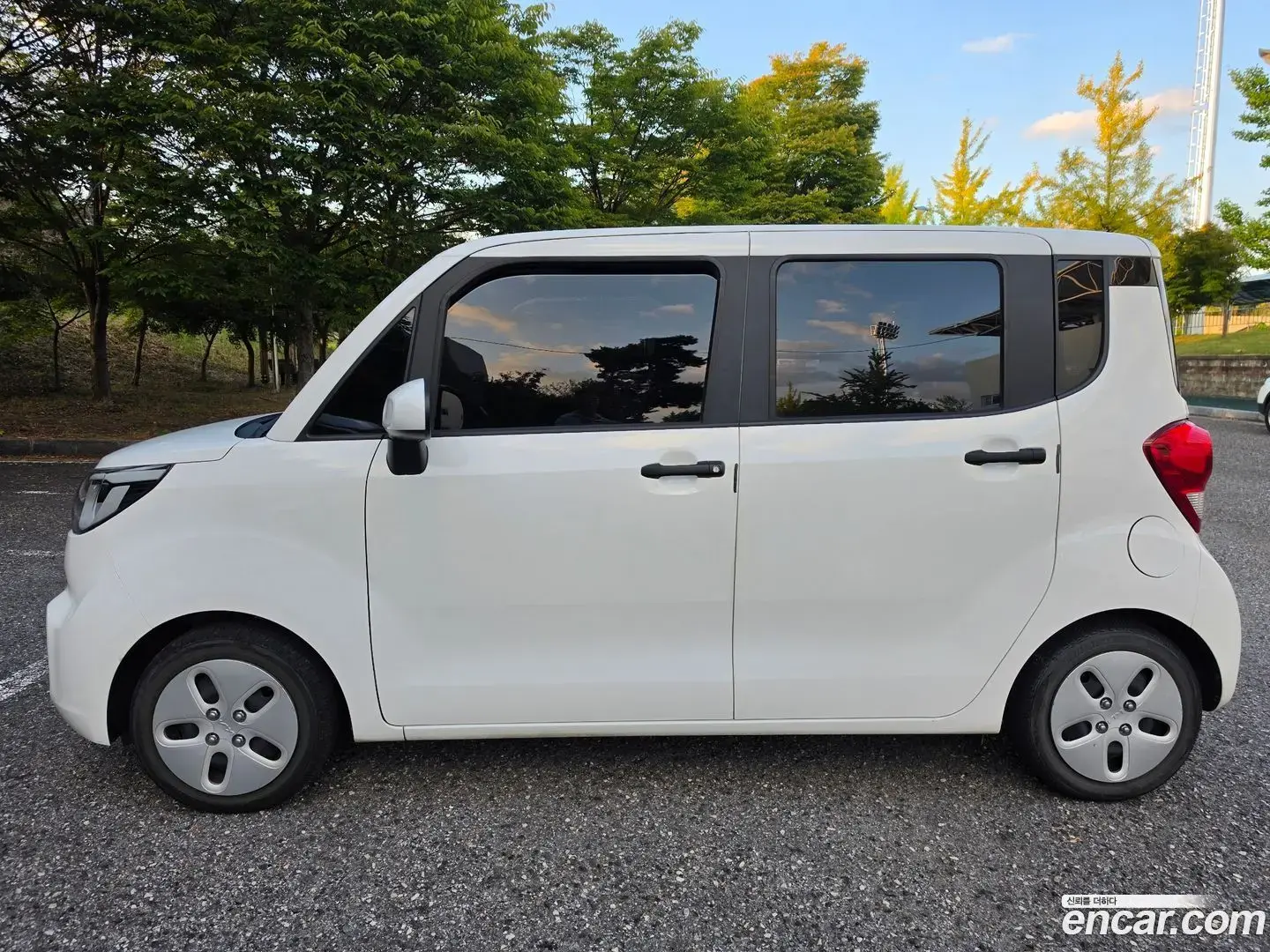 Main__Slider__Photo:RAY Kia 2022.3-1