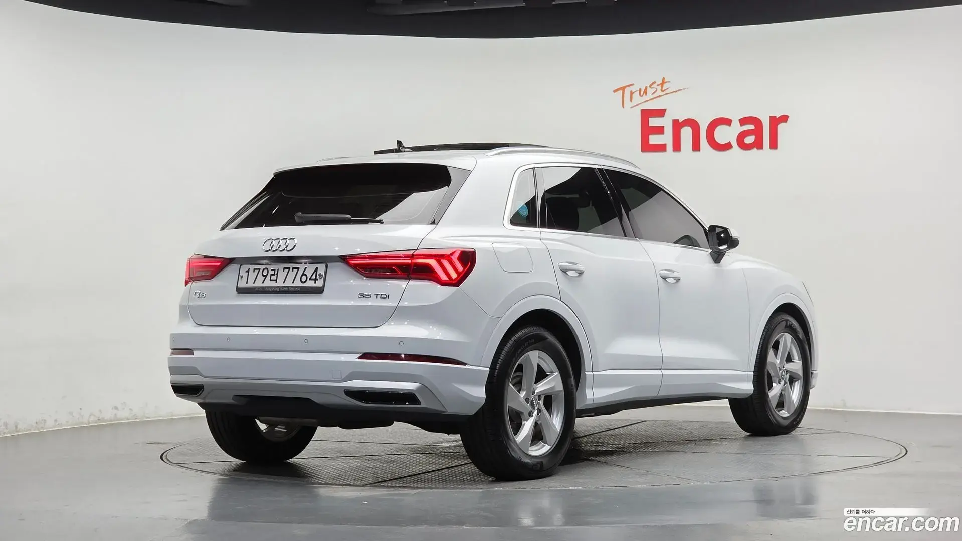 Main__Slider__Photo:Q3 Audi 2020.4-1