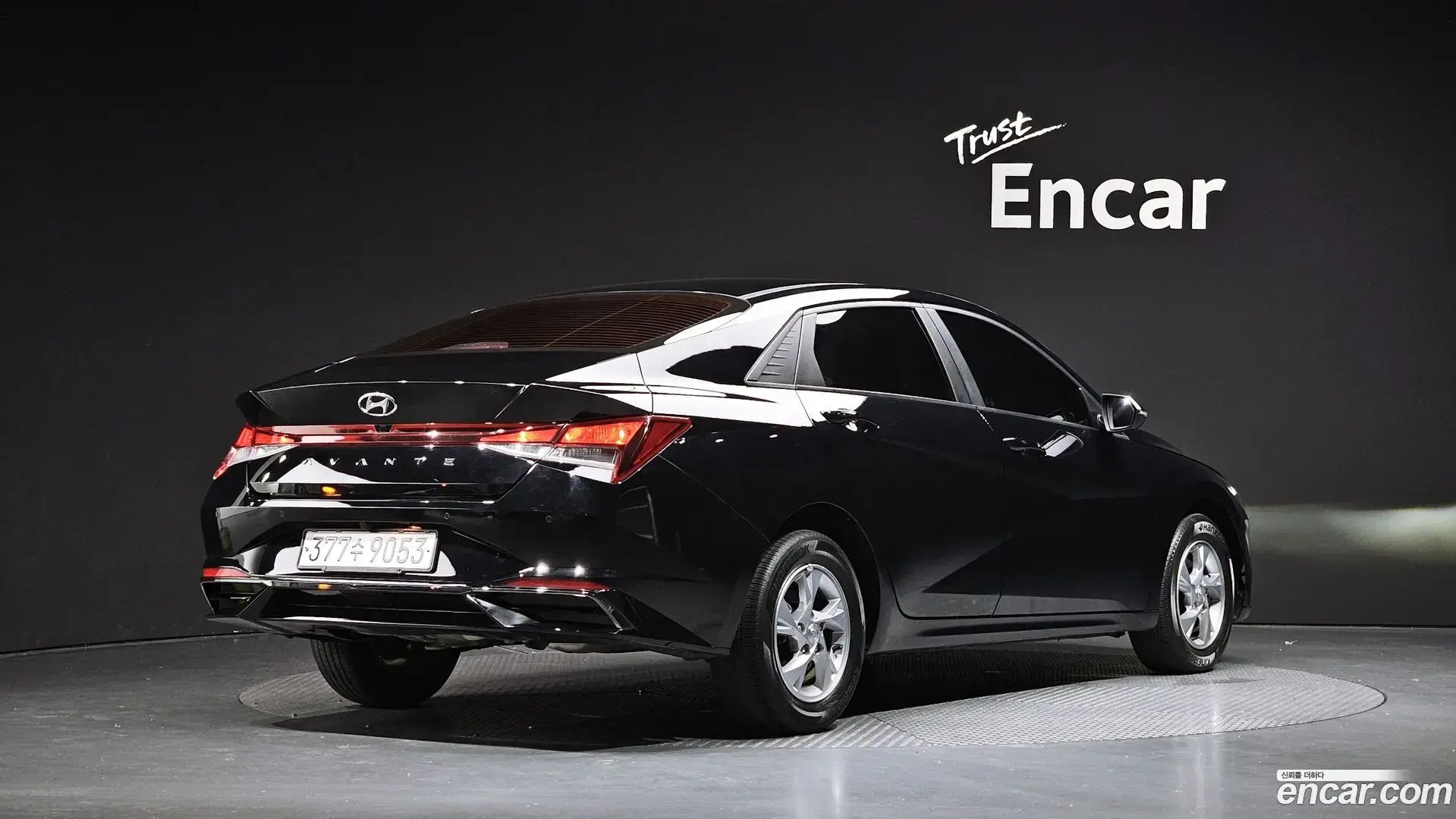 Main__Slider__Photo:AVANTE Hyundai 2021.1-1