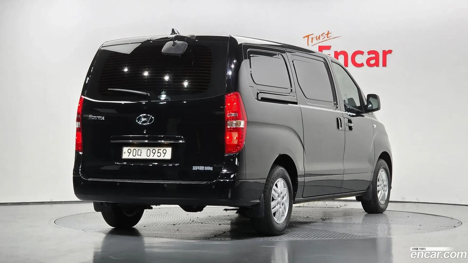 Main__Slider__Photo:Starex Hyundai 2020.10-1