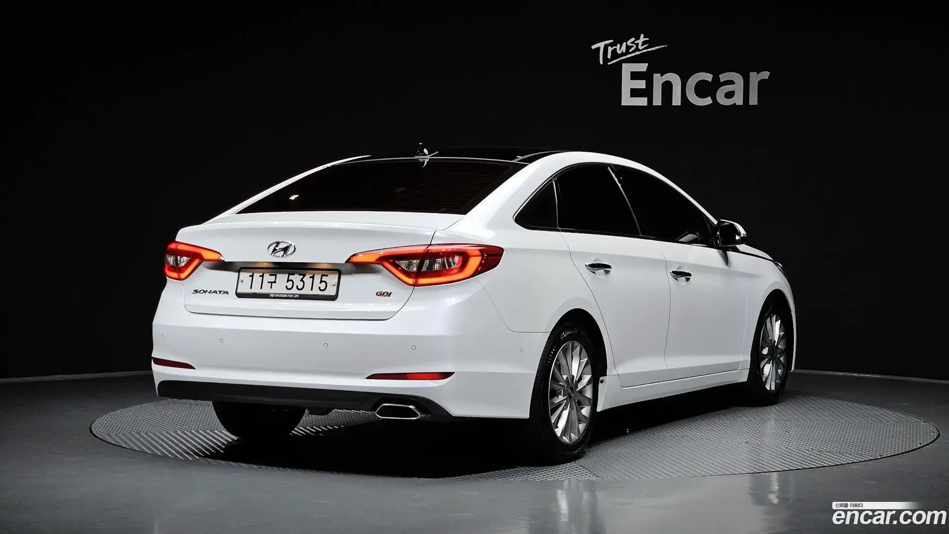 Main__Slider__Photo:Sonata Hyundai 2015.4-1