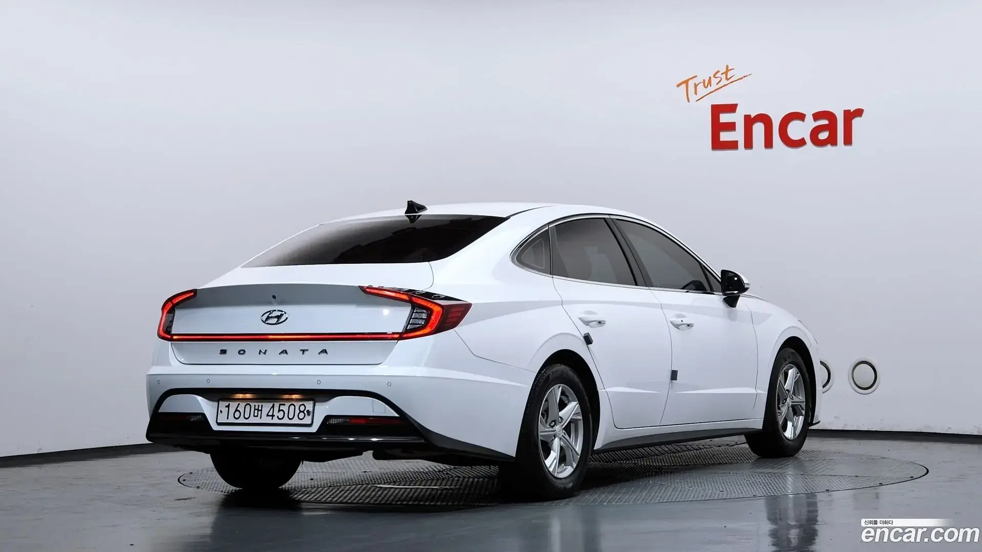 Main__Slider__Photo:Sonata Hyundai 2021.6-1