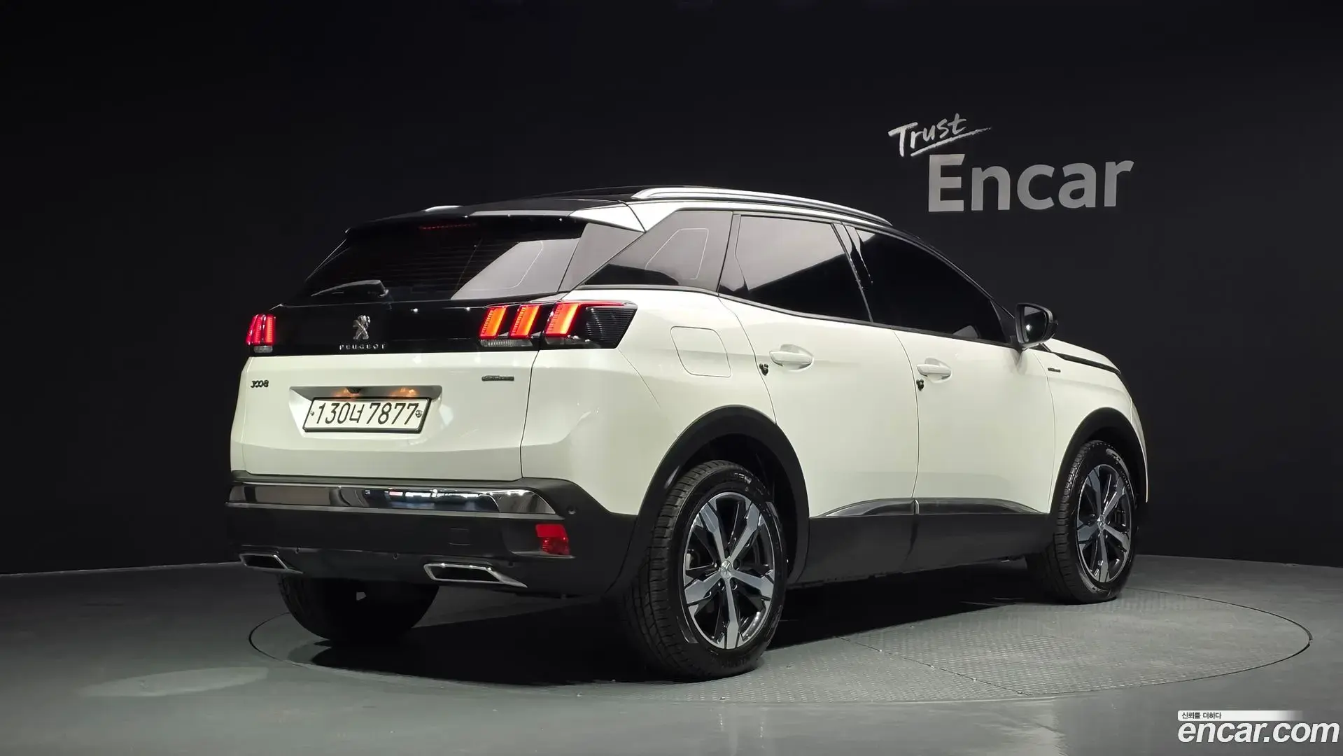 Main__Slider__Photo:3008 Peugeot 2019.11-1