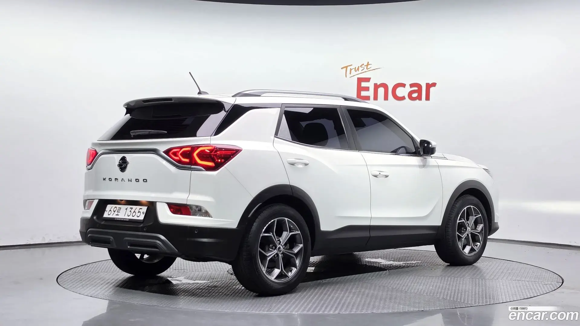 Main__Slider__Photo:KORANDO KG Mobility 2019.2-1