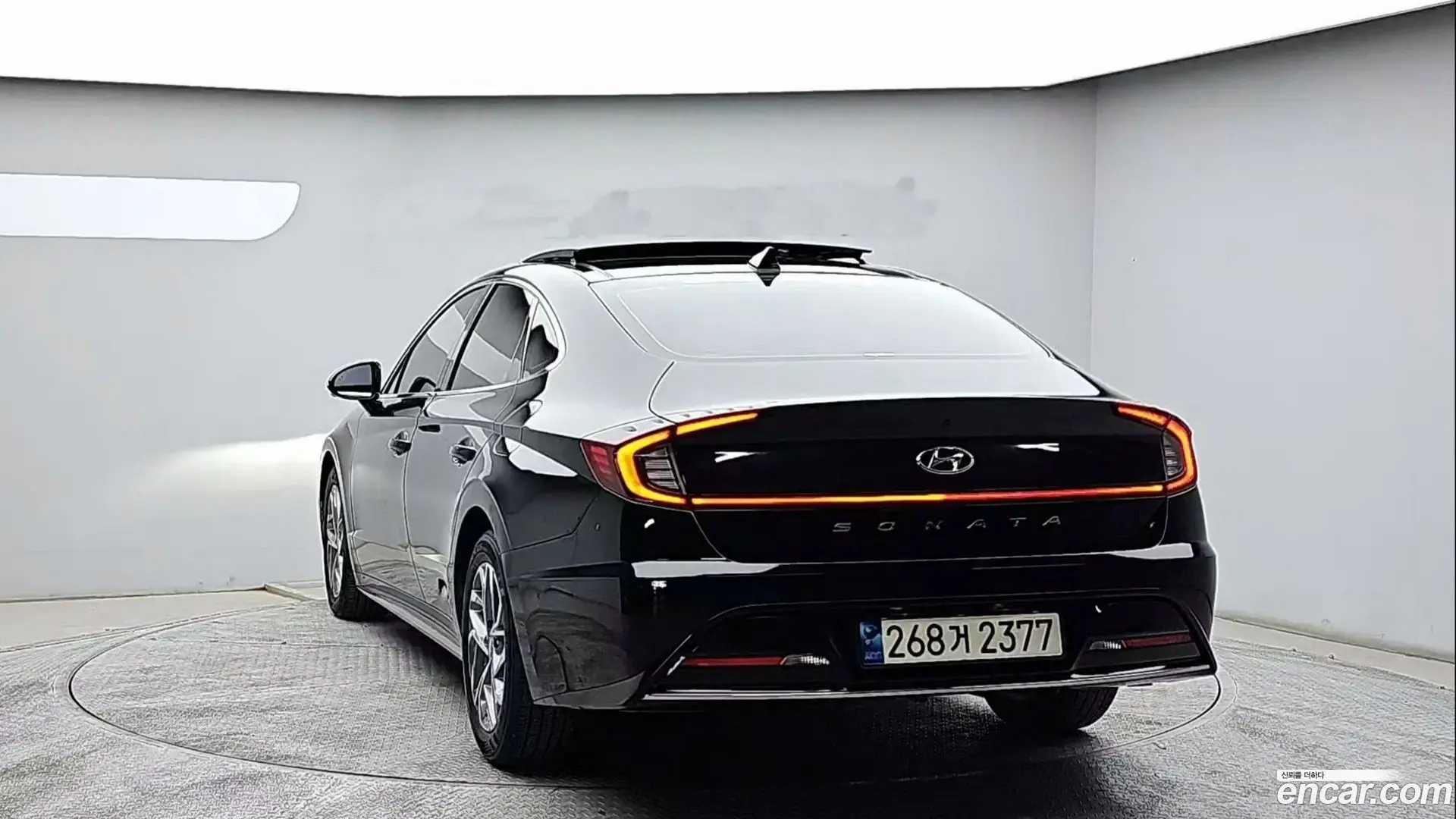 Main__Slider__Photo:Sonata Hyundai 2022.0-1