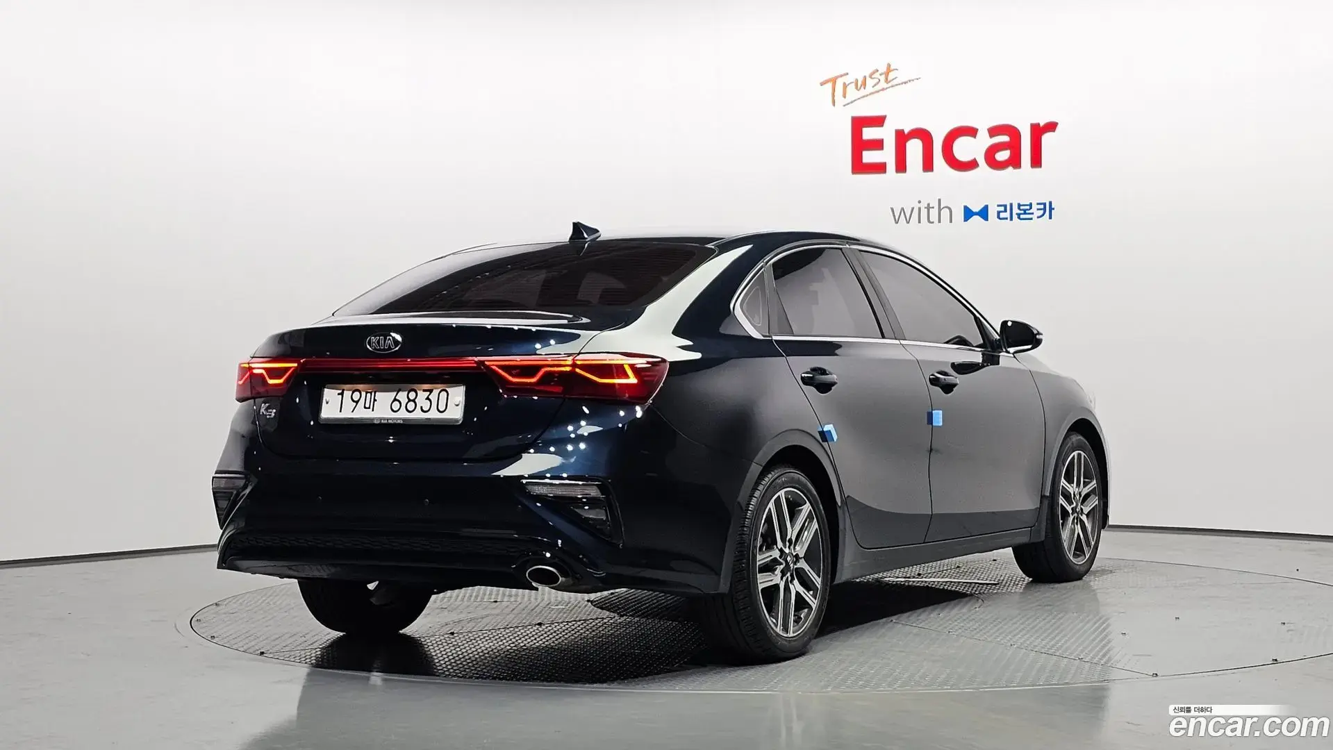 Main__Slider__Photo:K3 Kia 2019.0-1