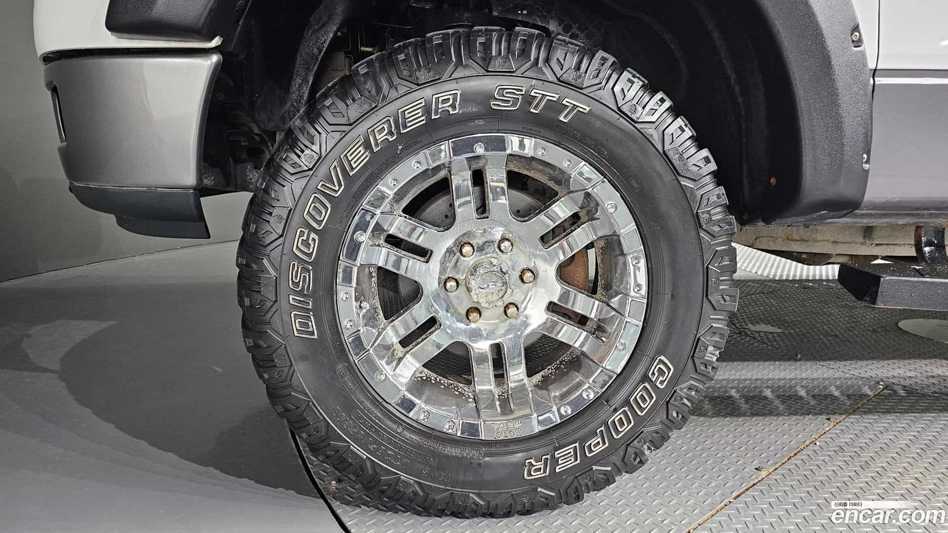 F150 Ford 2004.11-OUTER-005