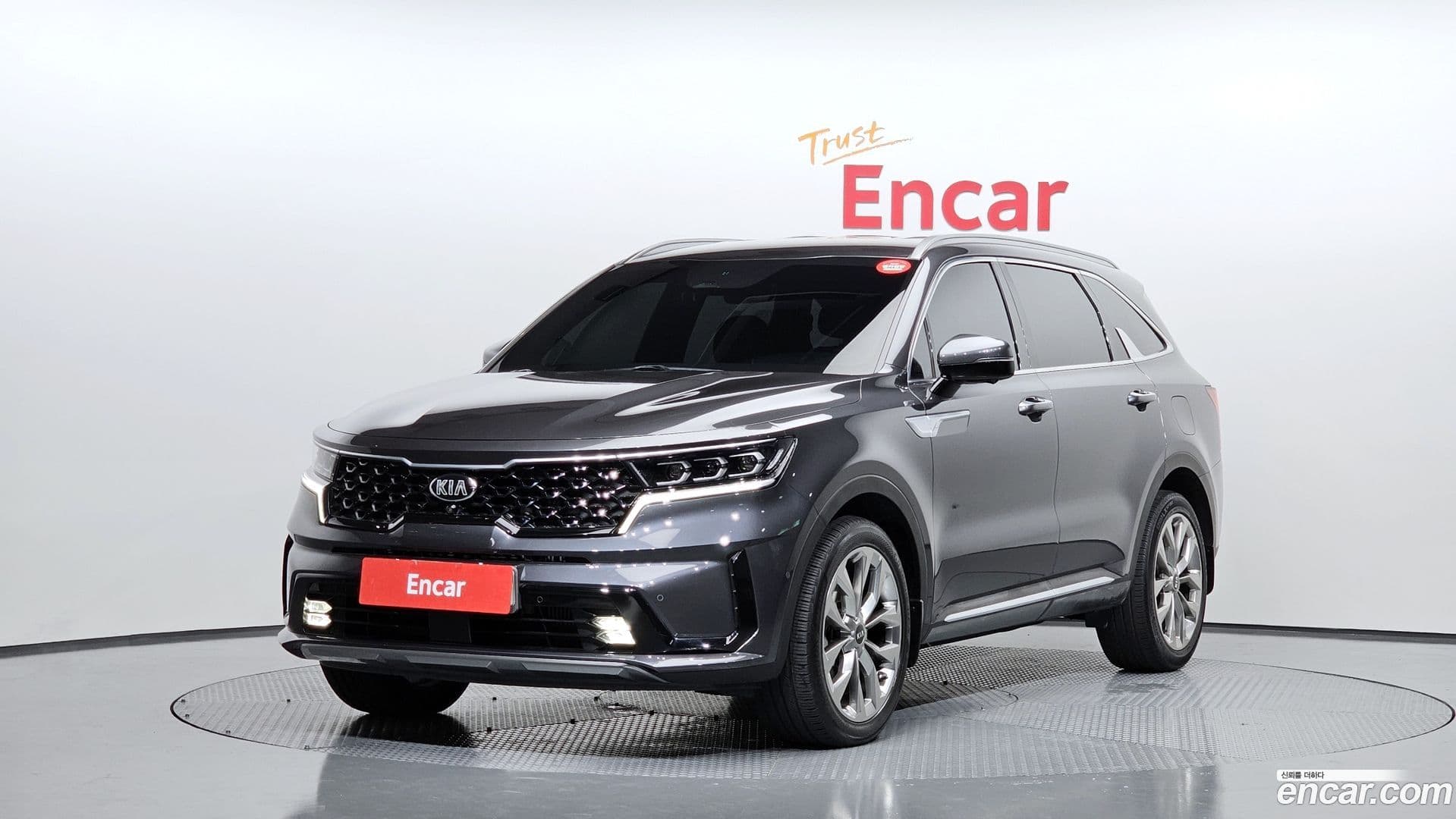 Main__Slider__Photo:Sorento Kia 2020.7-0