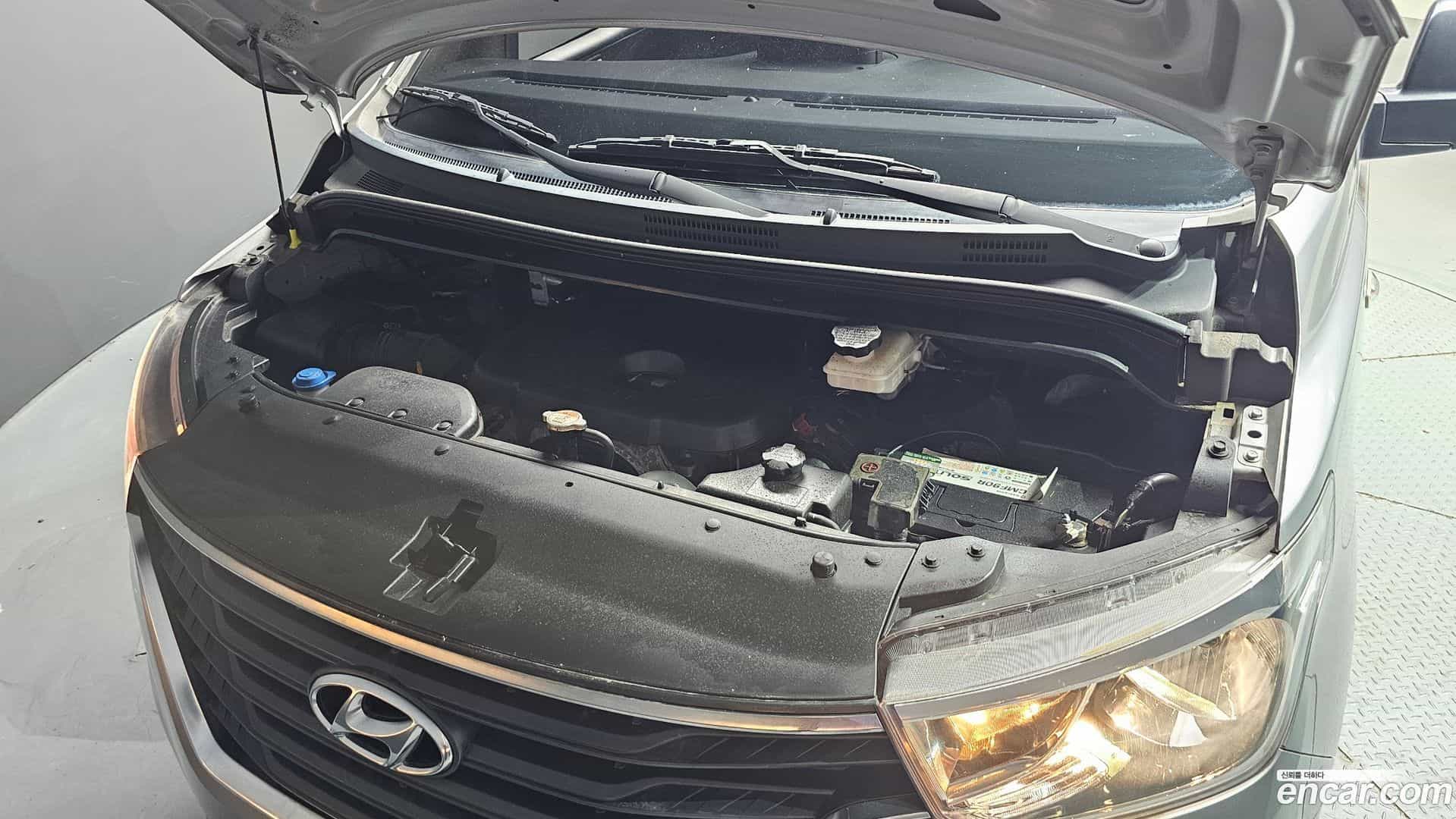 Starex Hyundai 2018.9-INNER-006