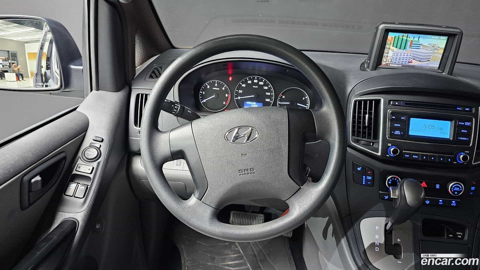 Starex Hyundai 2018.9-OPTION-017
