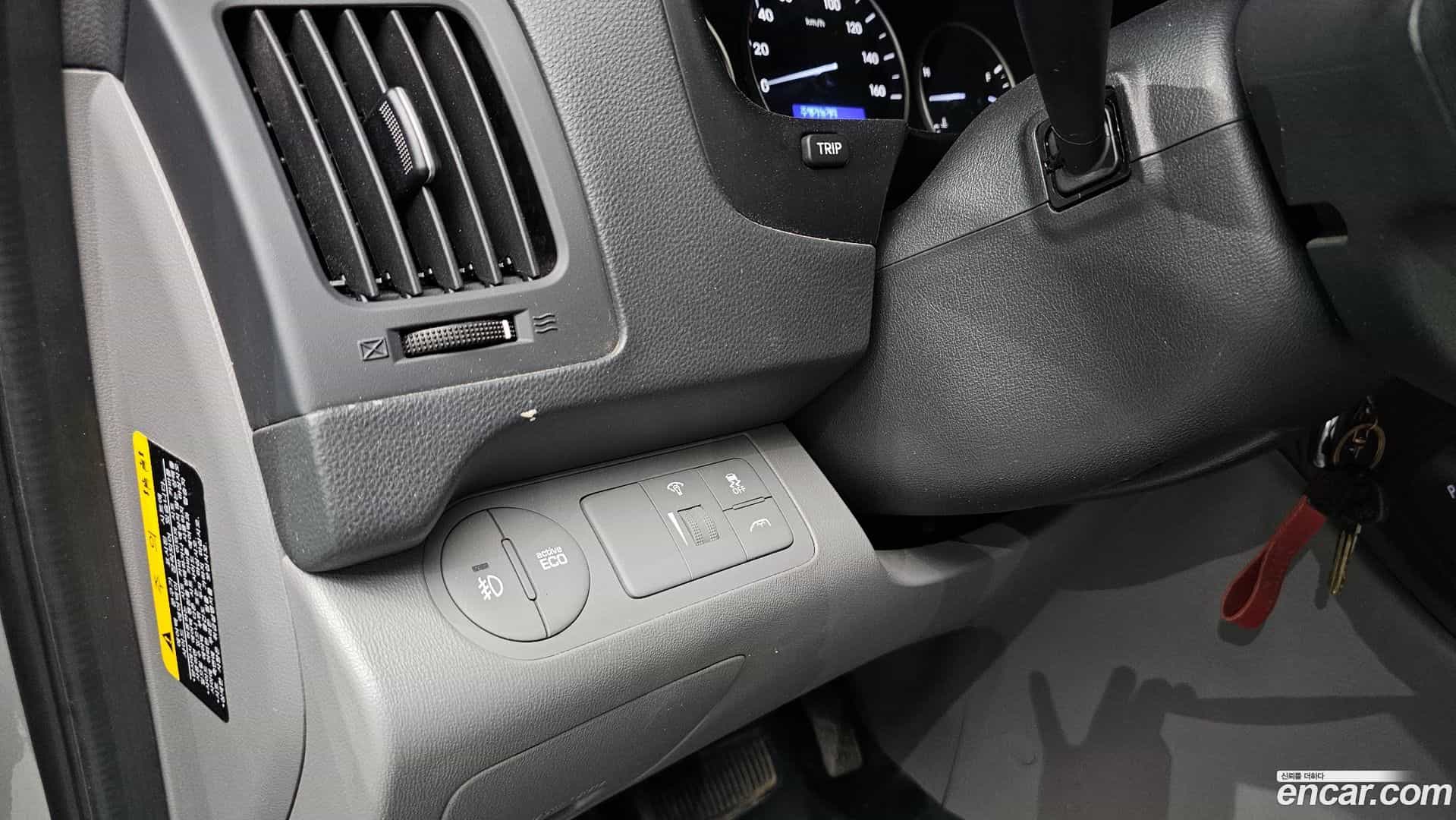 Starex Hyundai 2018.9-OPTION-022