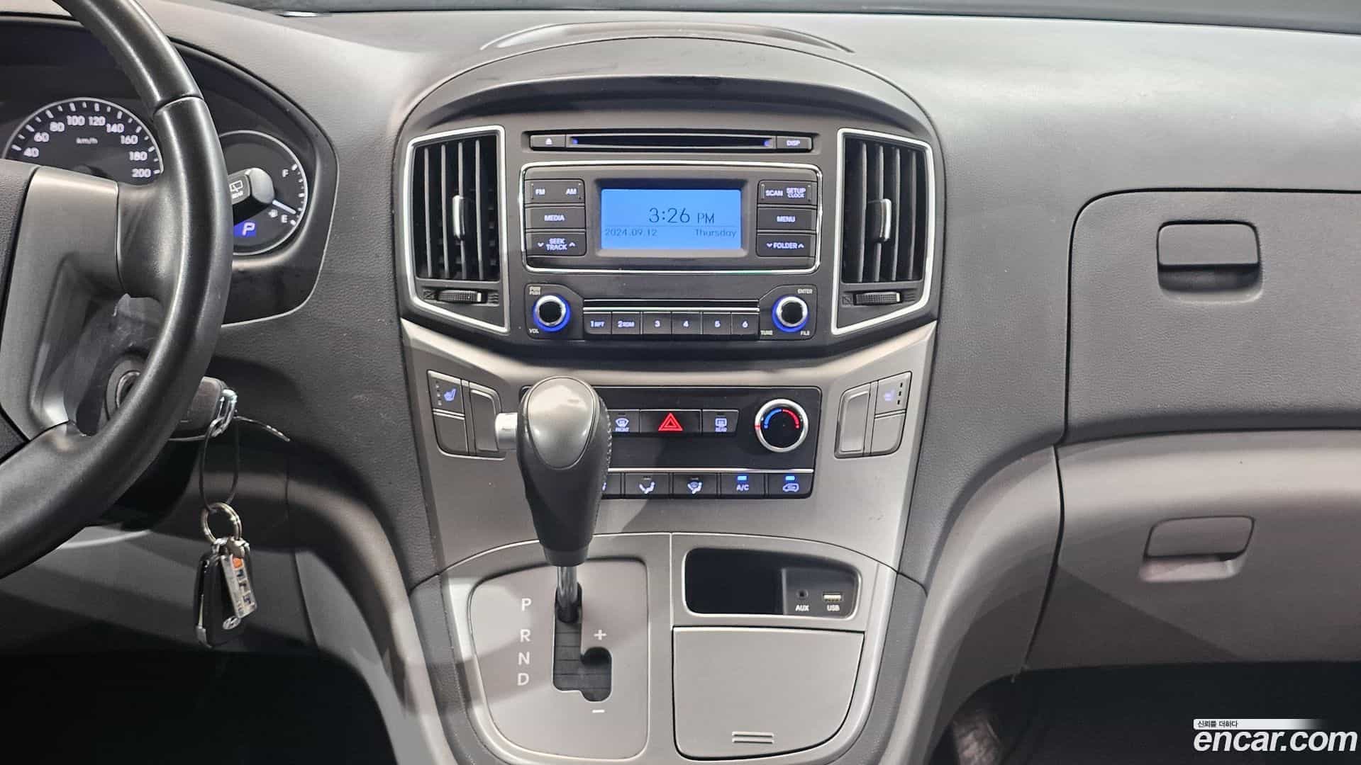 Starex Hyundai 2019.2-OPTION-019