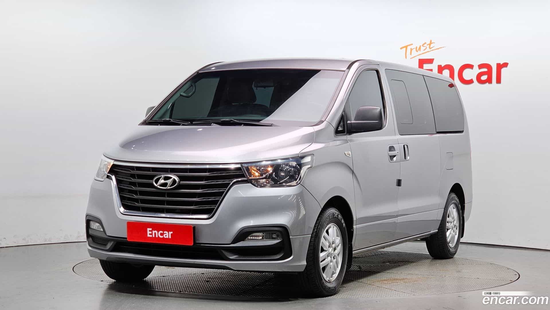 Starex Hyundai 2018.2-OUTER-001