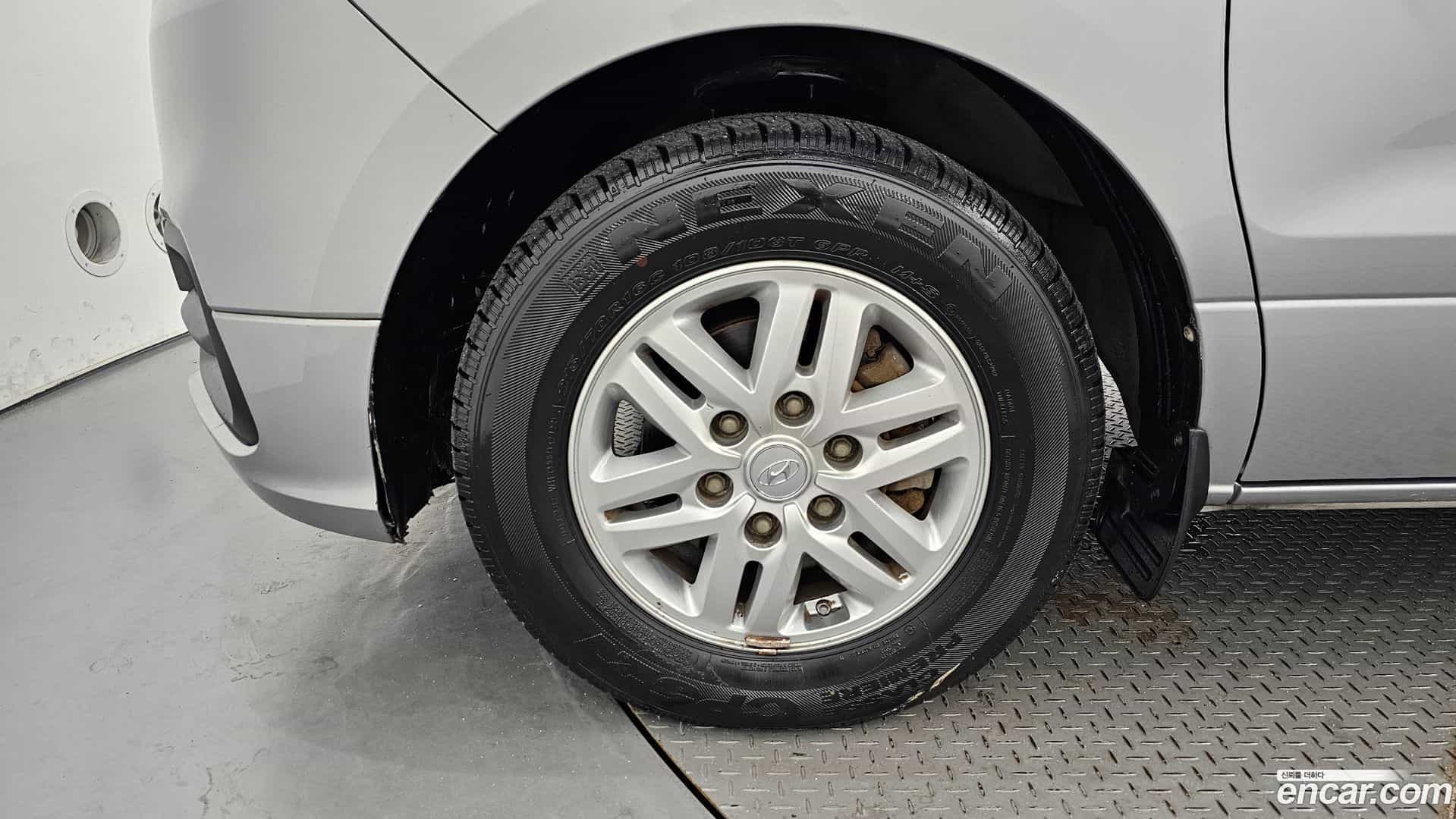 Starex Hyundai 2018.2-OUTER-005