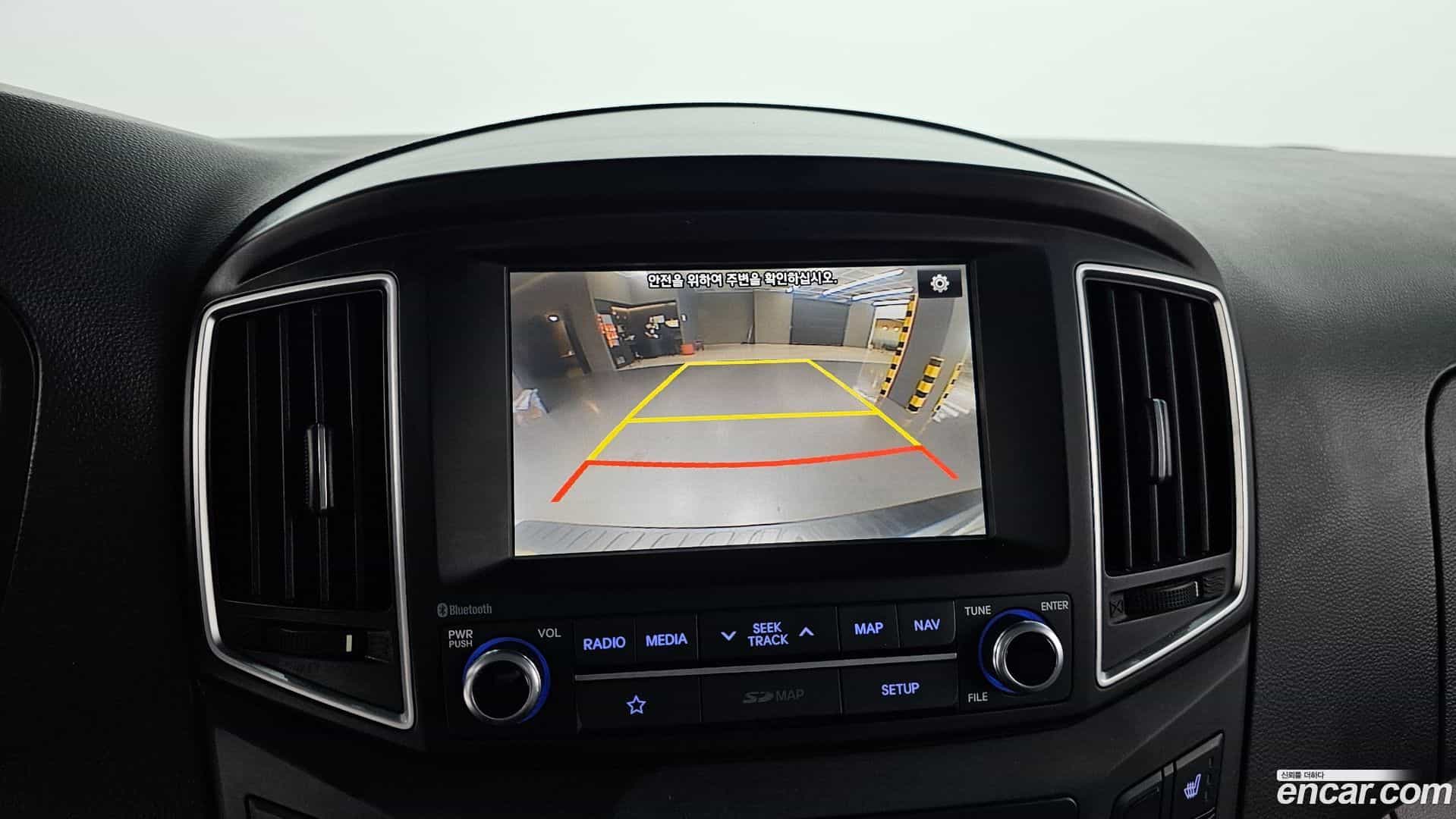 Starex Hyundai 2018.2-OPTION-018