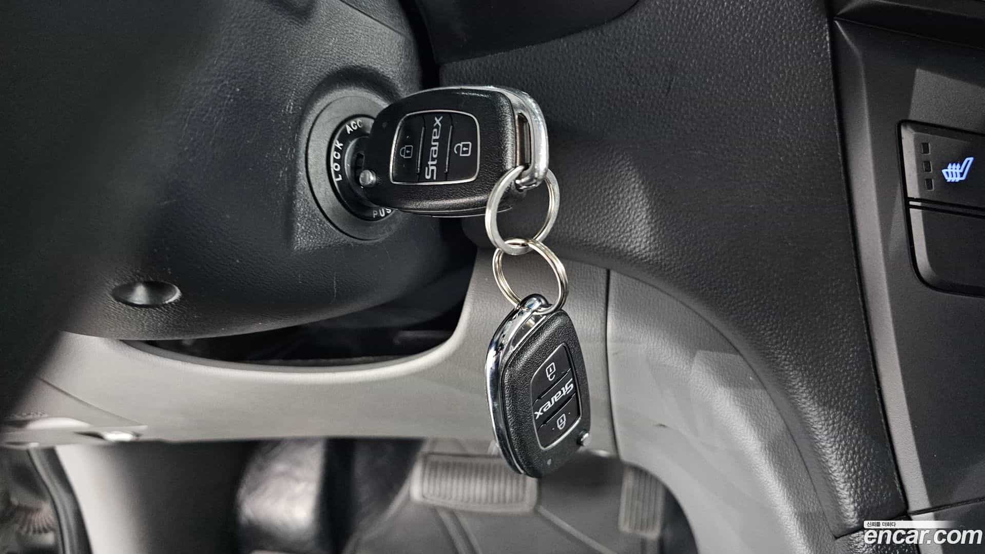 Starex Hyundai 2018.2-OPTION-021