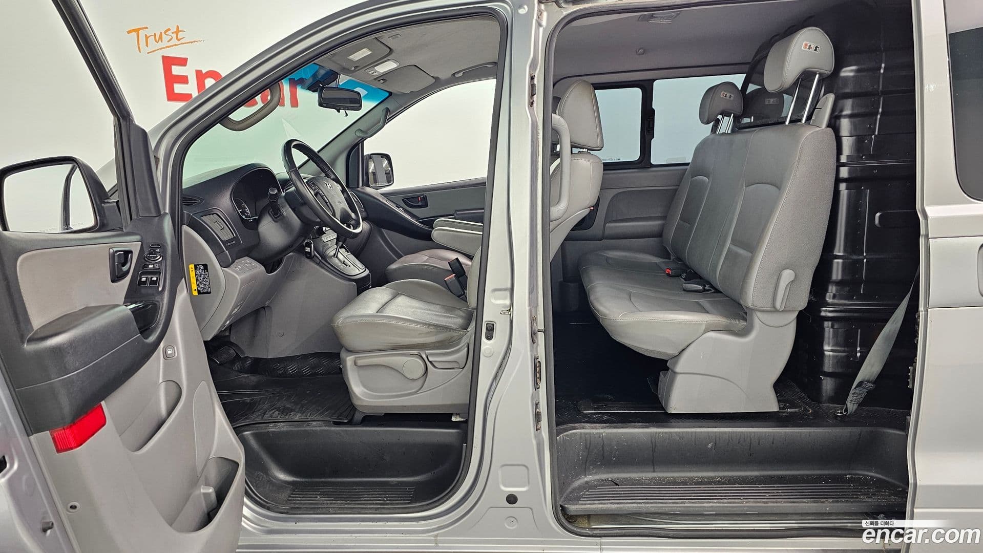 Main__Slider__Photo:Starex Hyundai 2018.2-17