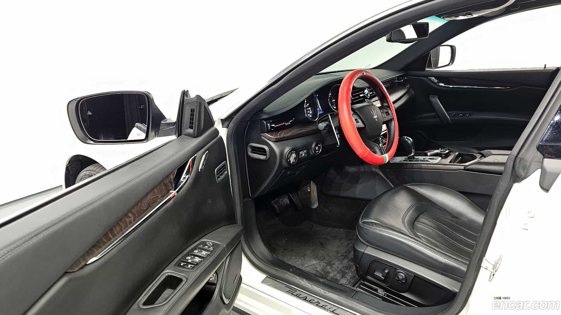 Quattroporte Maserati 2016.8-OPTION-015