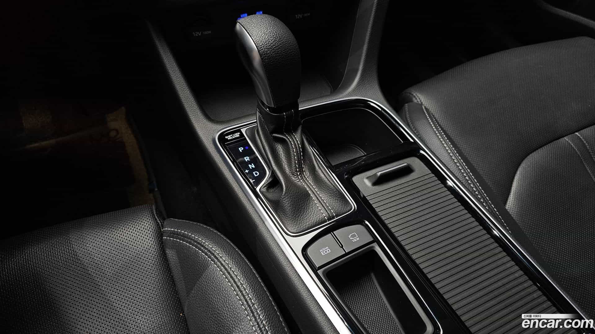 Sonata Hyundai 2018.8-INNER-009