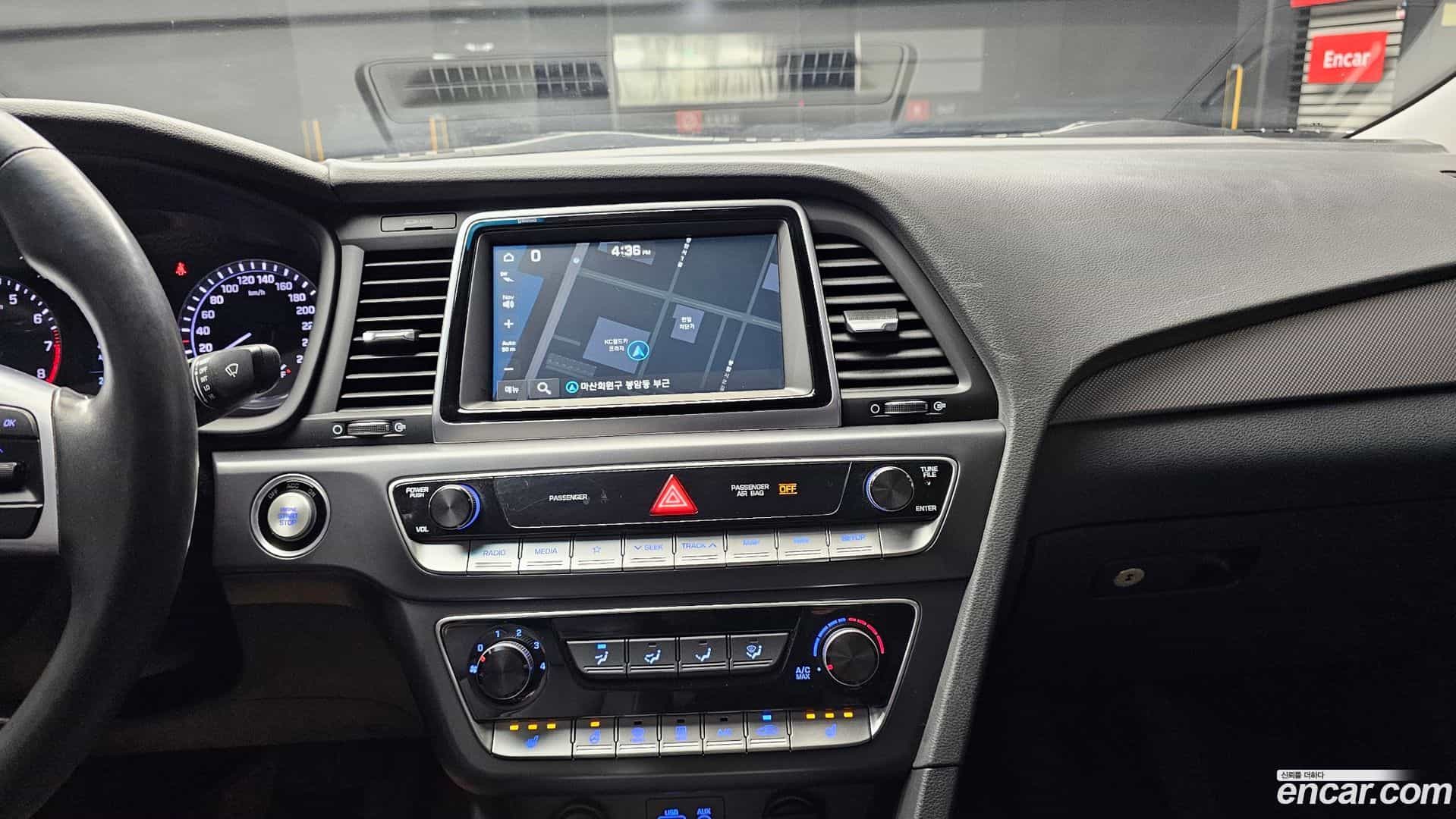 Sonata Hyundai 2018.8-OPTION-019