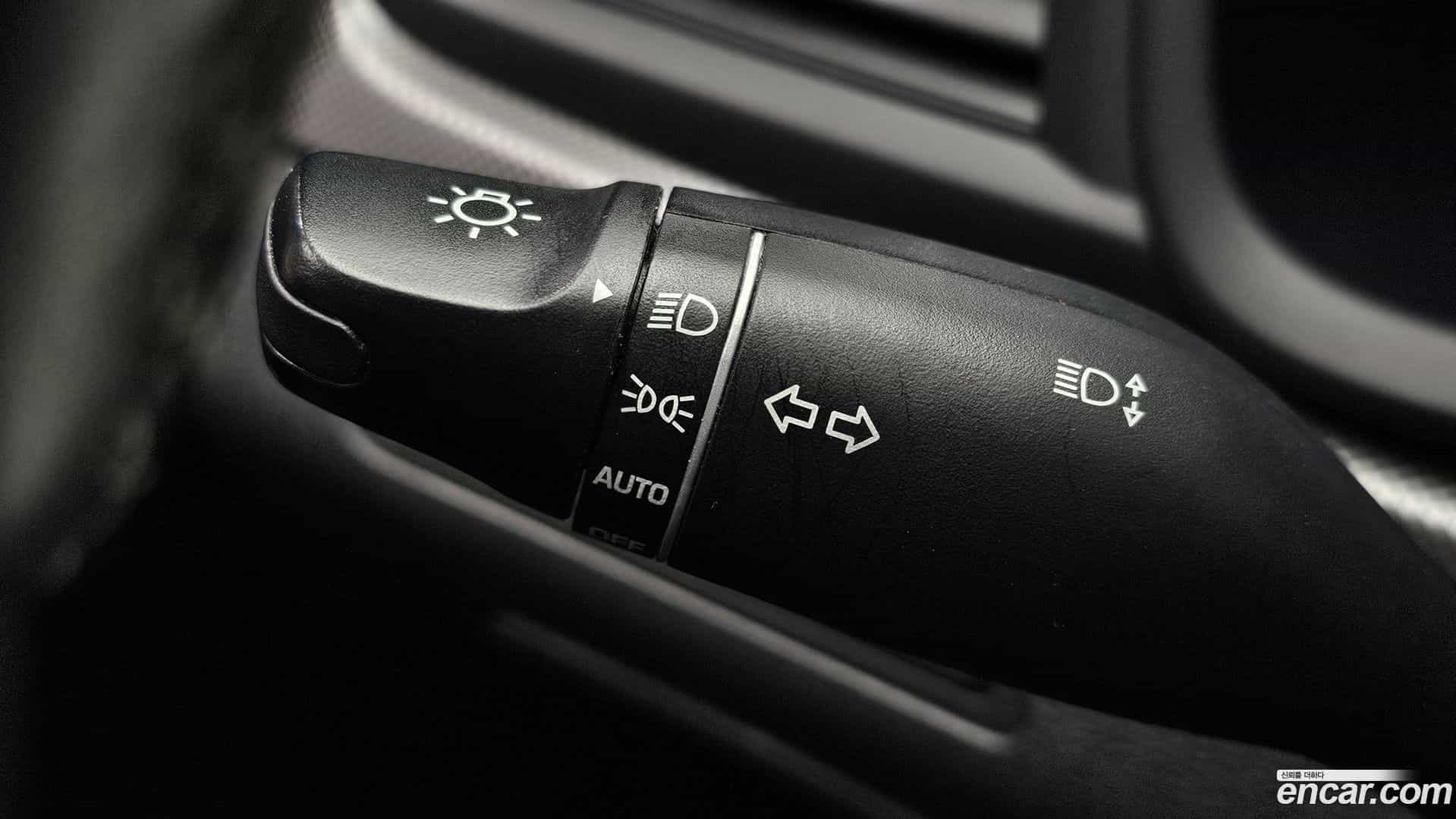 Sonata Hyundai 2018.8-OPTION-022