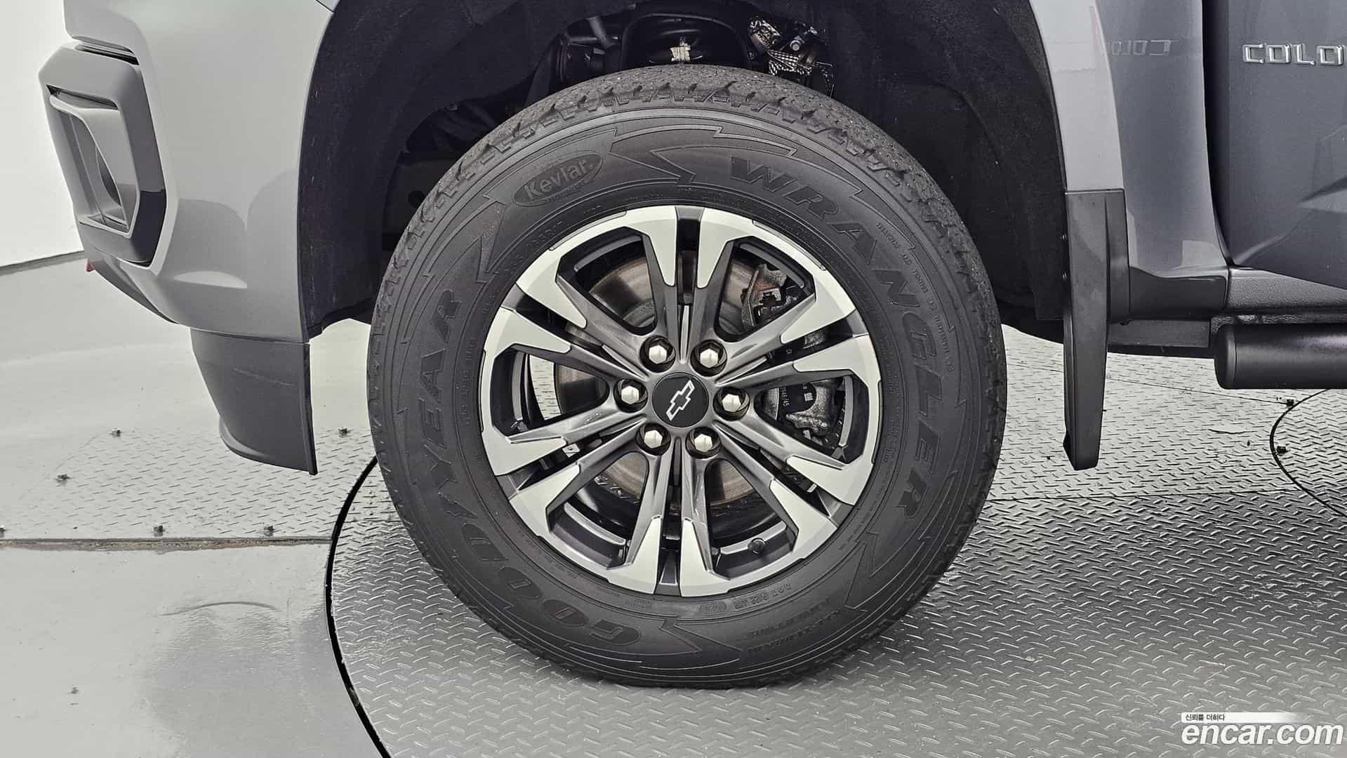 Colorado Chevrolet 2020.10-OUTER-005