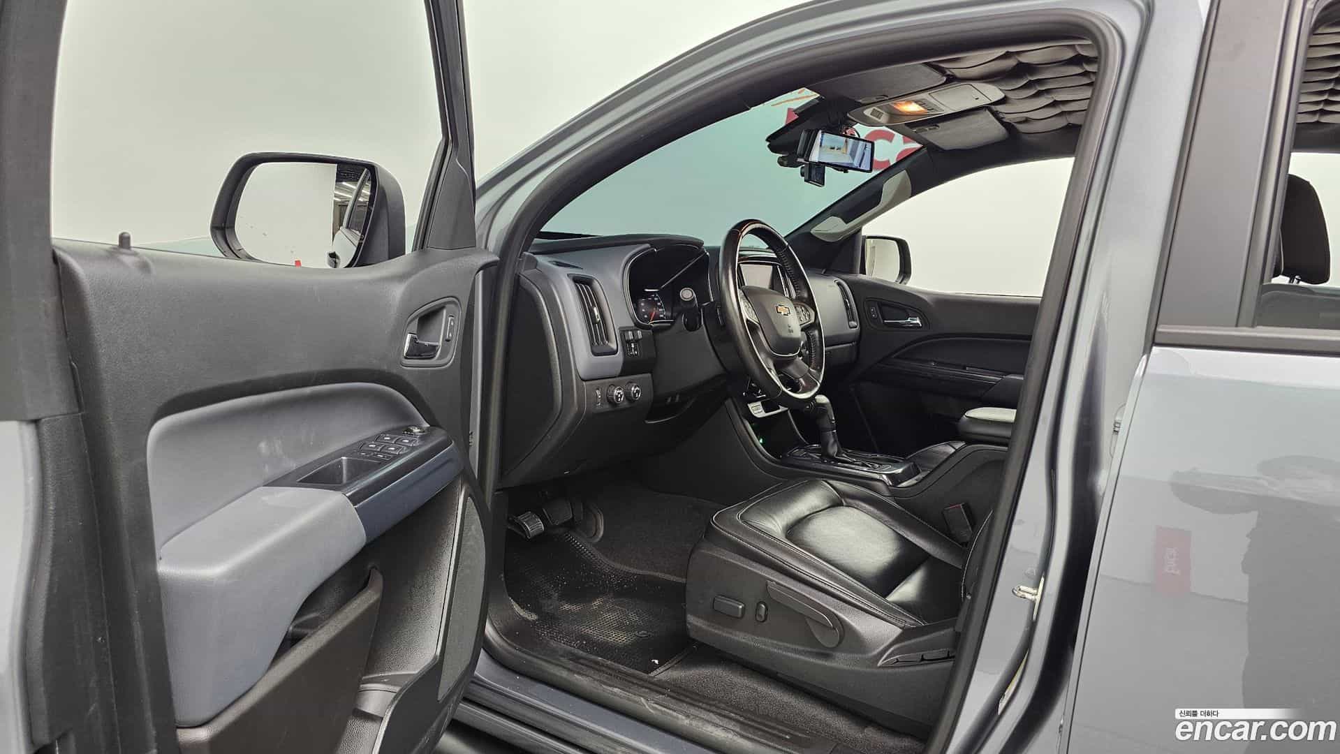 Colorado Chevrolet 2020.10-INNER-010