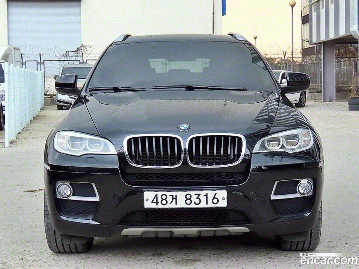 Main__Slider__Photo:X6 BMW 2013.0-0